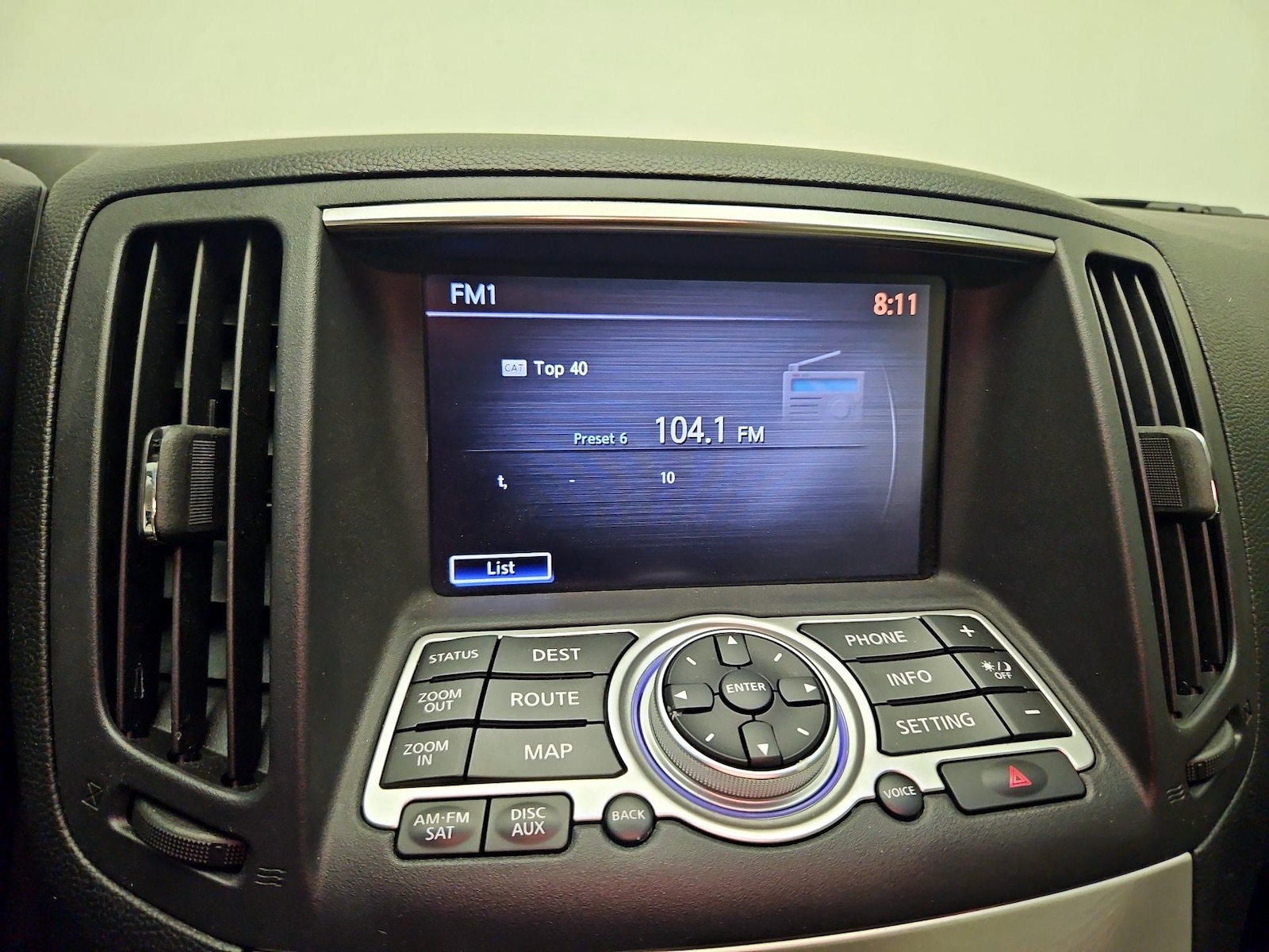 2015 INFINITI Q60 Convertible Base - Photo 16