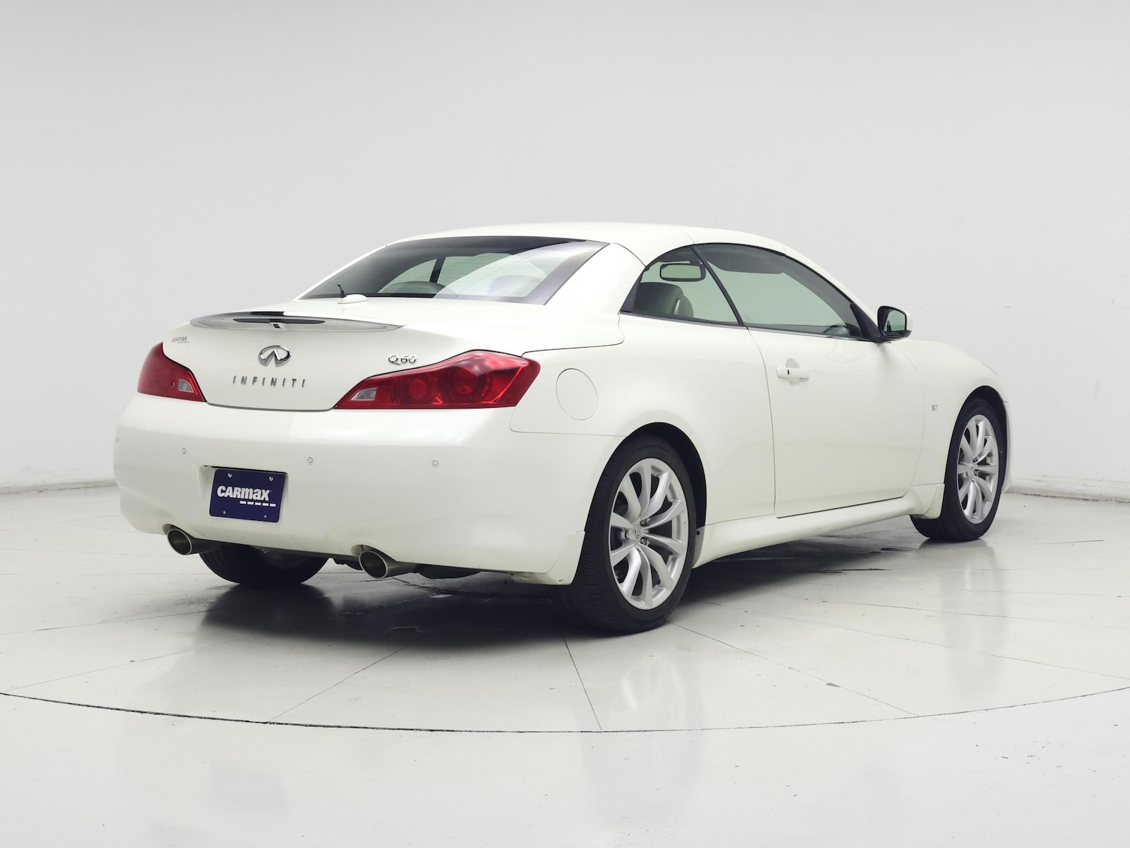2015 INFINITI Q60 Convertible Base - Photo 9