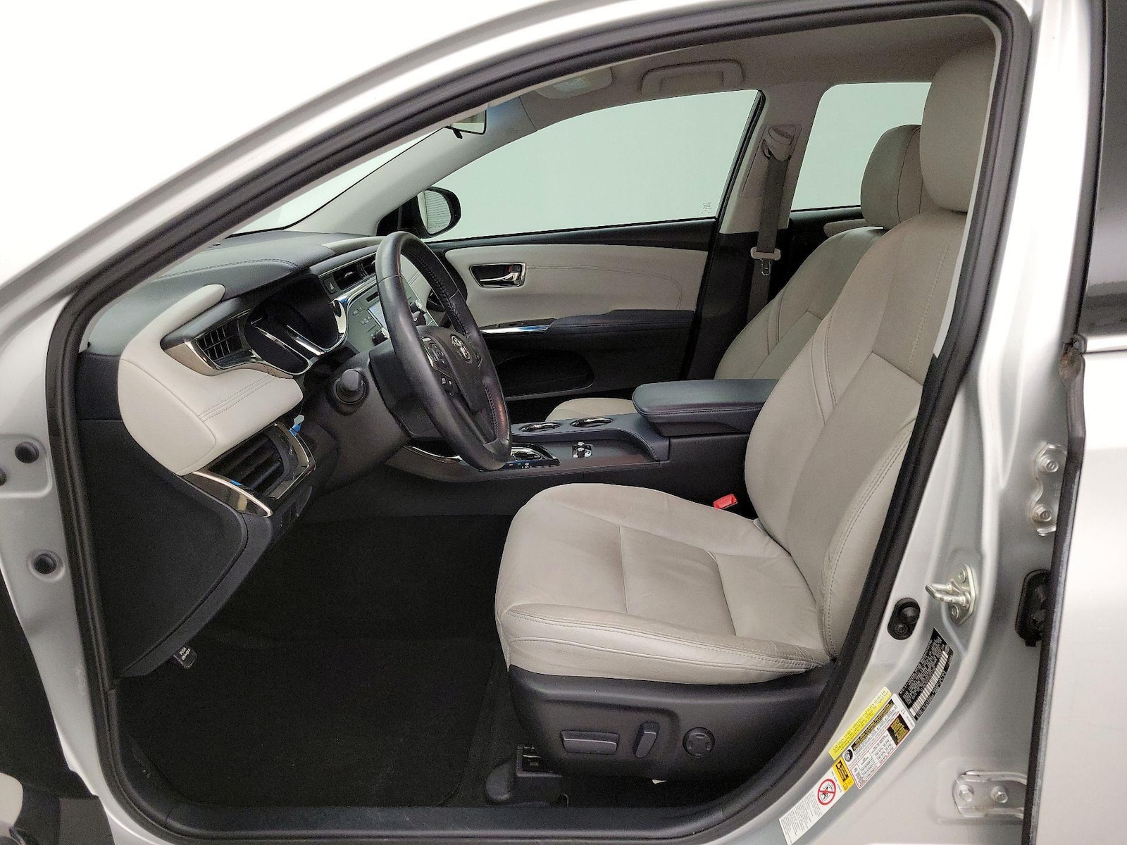 2014 Toyota Avalon XLE - Photo 12