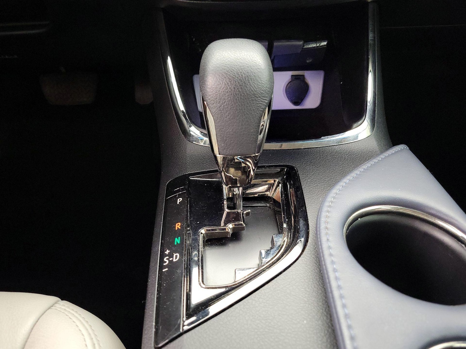 2014 Toyota Avalon XLE - Photo 18