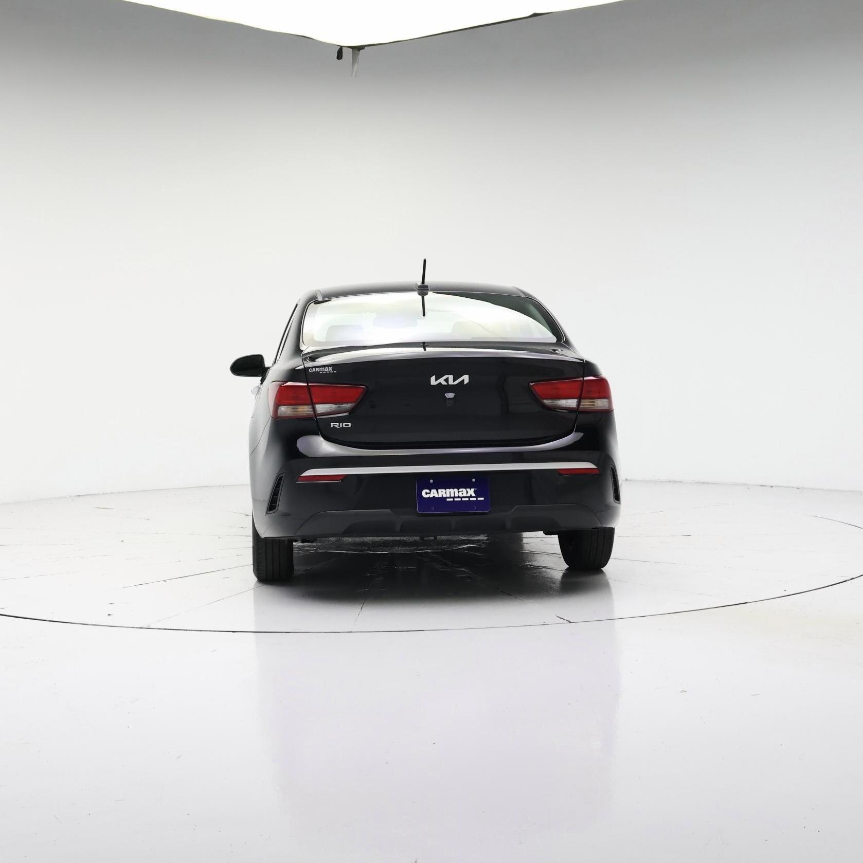 Thumbnail: 2022 Kia Rio - 5