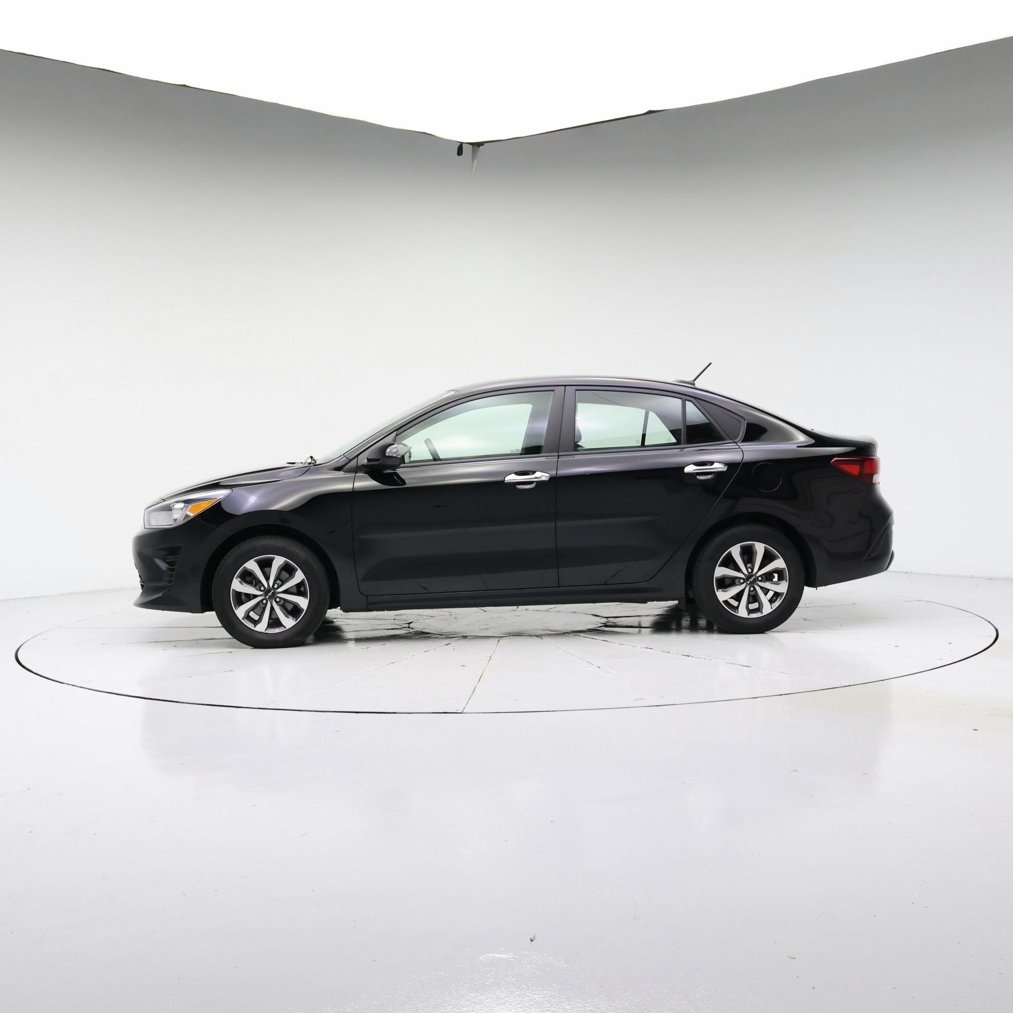 Thumbnail: 2022 Kia Rio - 7