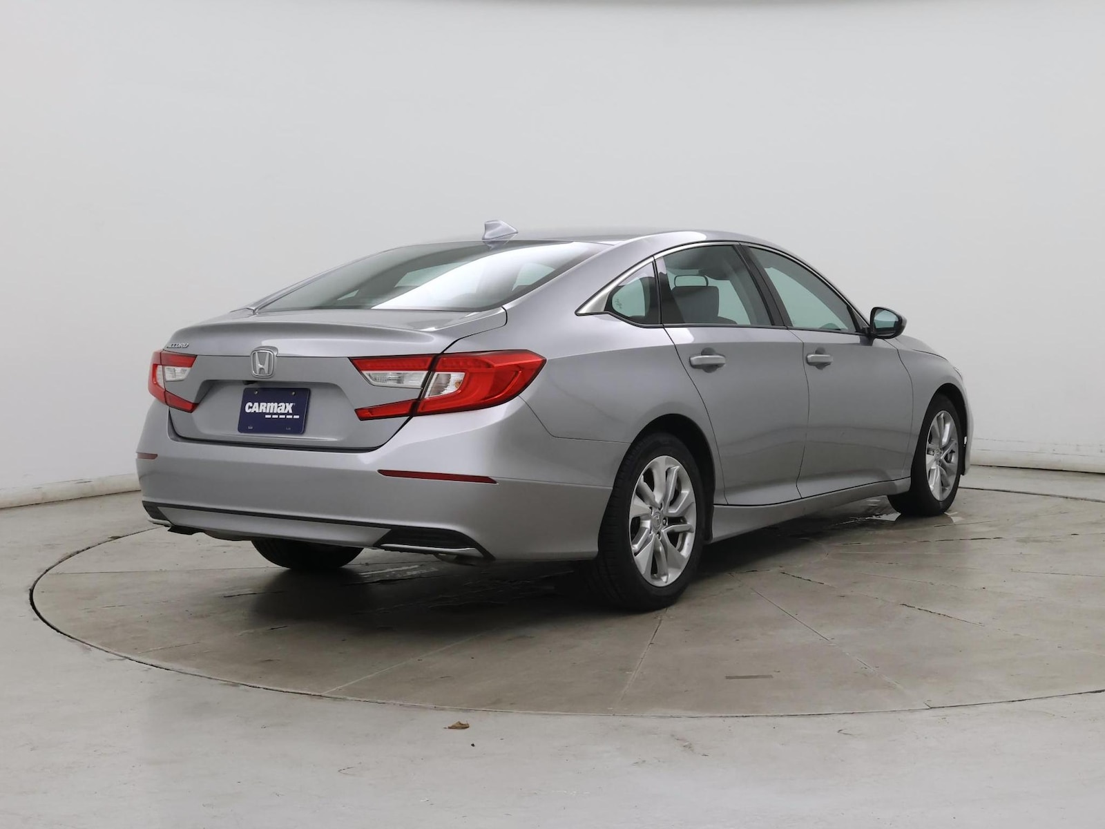 2019 Honda Accord LX - Photo 9