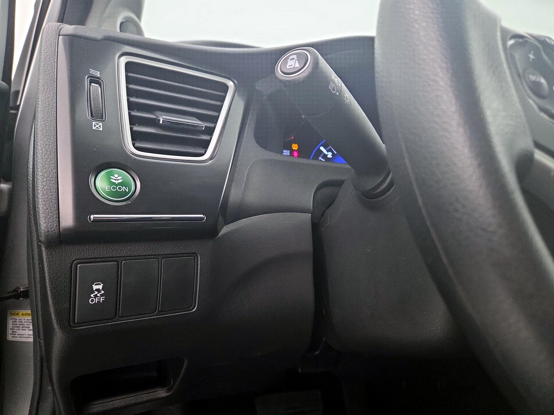 Thumbnail: 2015 Honda Civic - 13