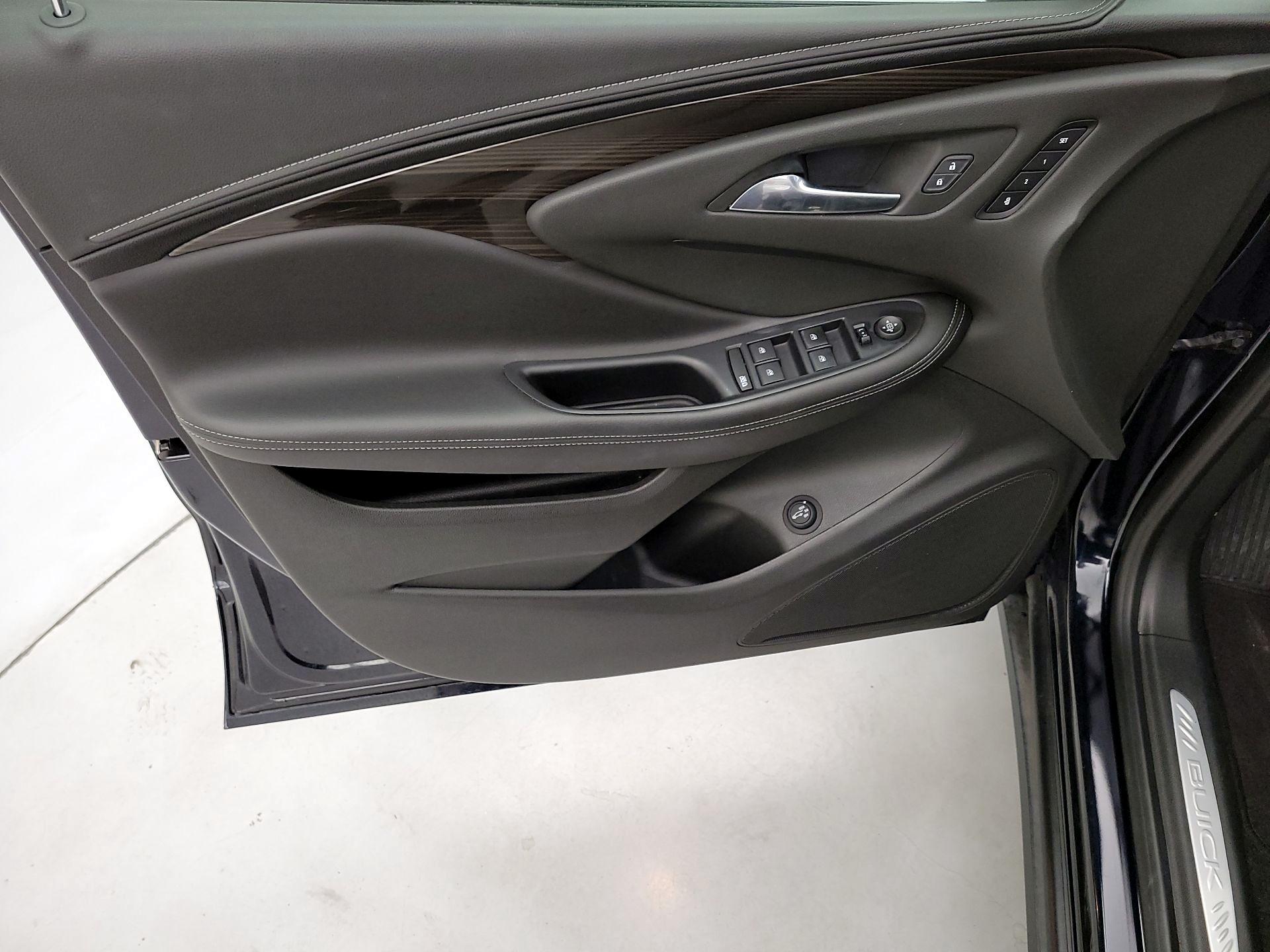 Thumbnail: 2020 Buick Envision - 12