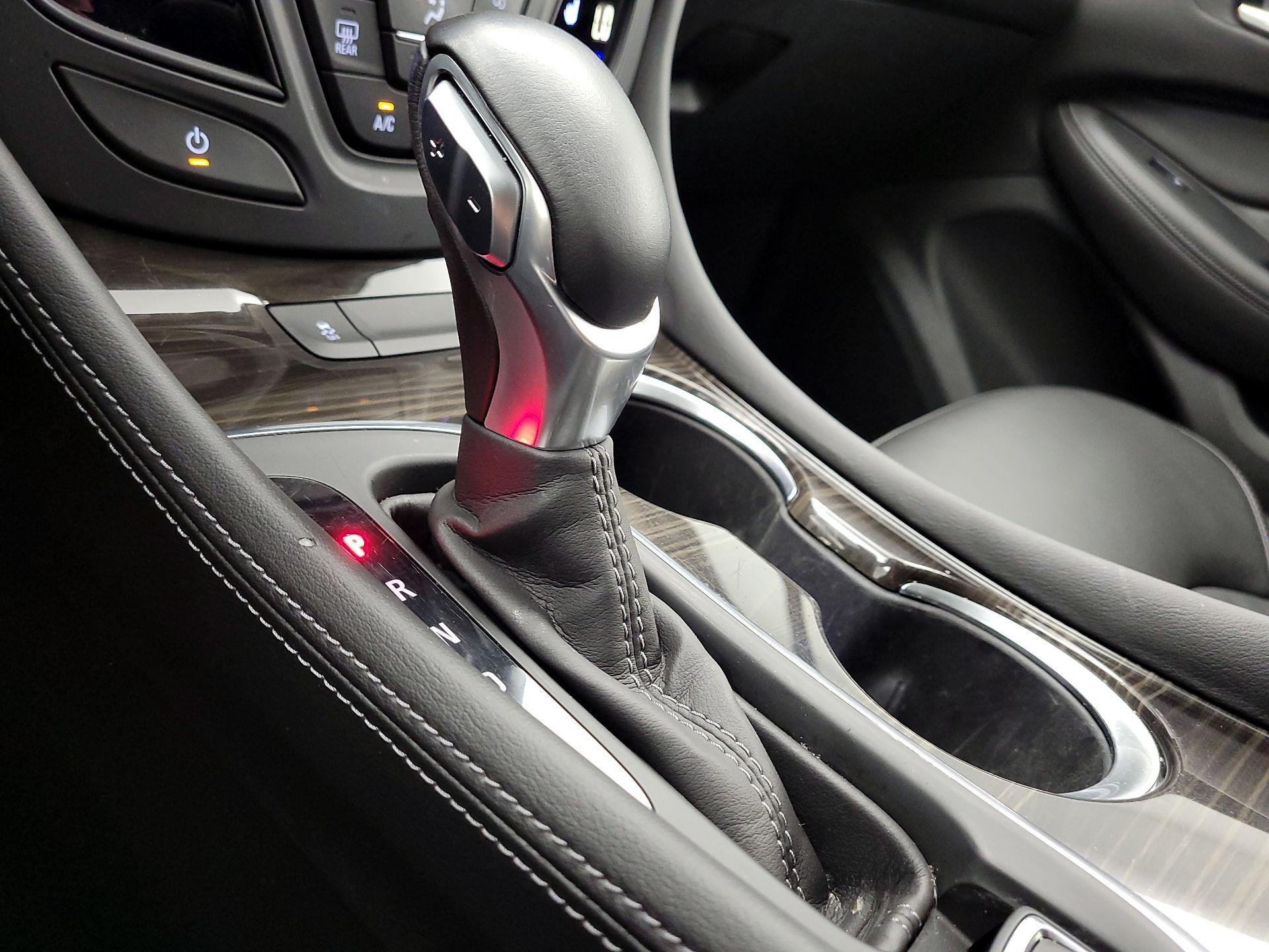 Thumbnail: 2020 Buick Envision - 17