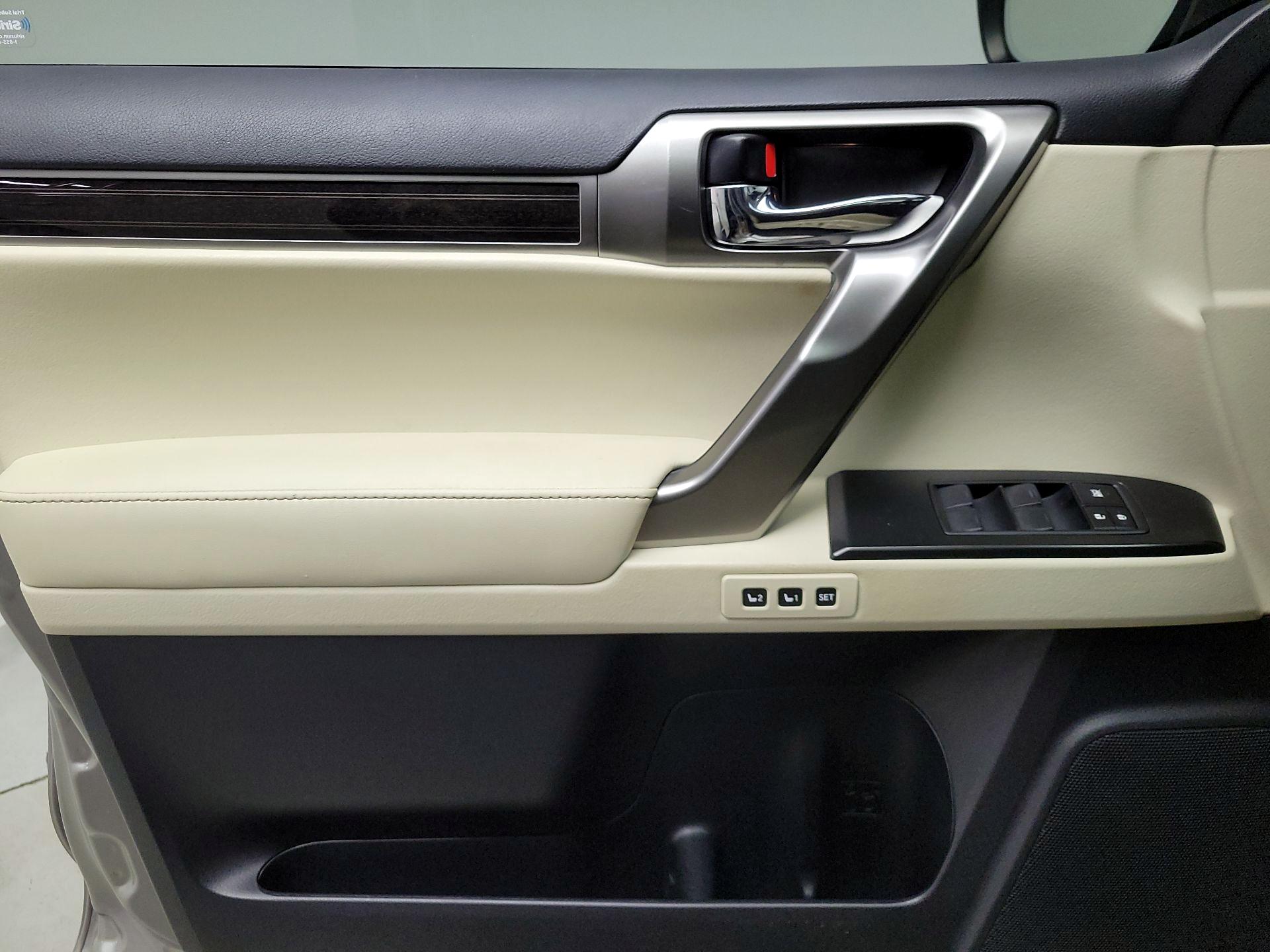 Thumbnail: 2023 Lexus GX - 12