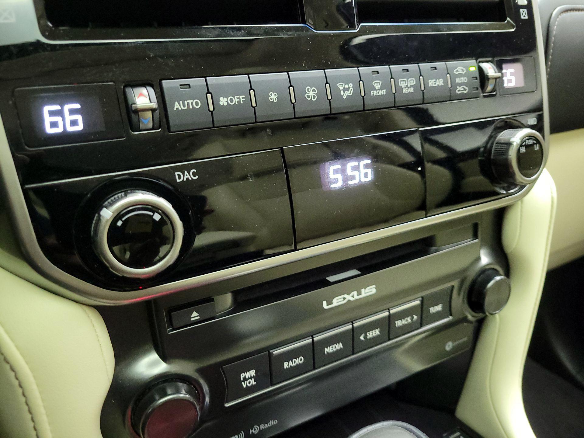 Thumbnail: 2023 Lexus GX - 17