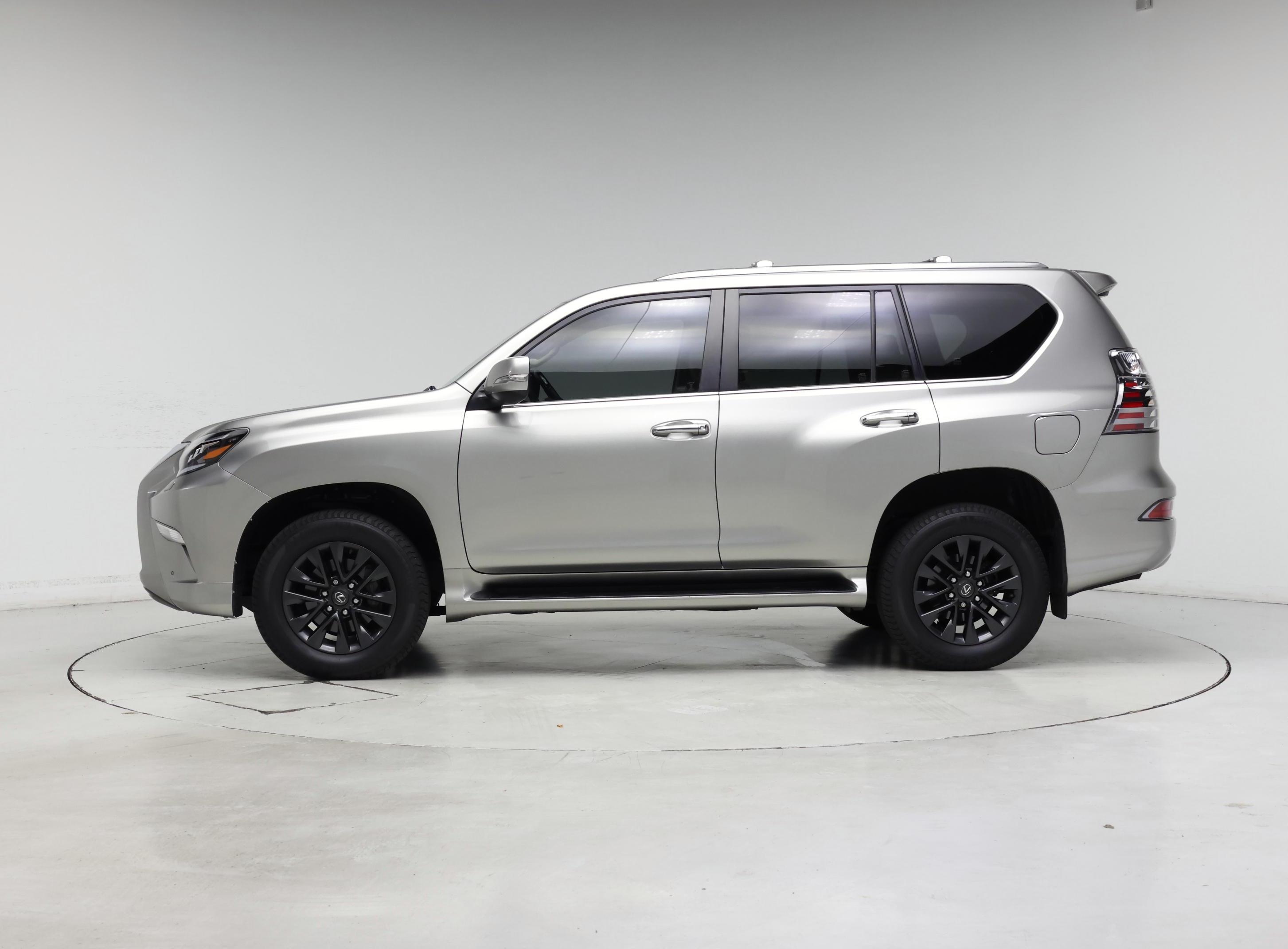 Thumbnail: 2023 Lexus GX - 3