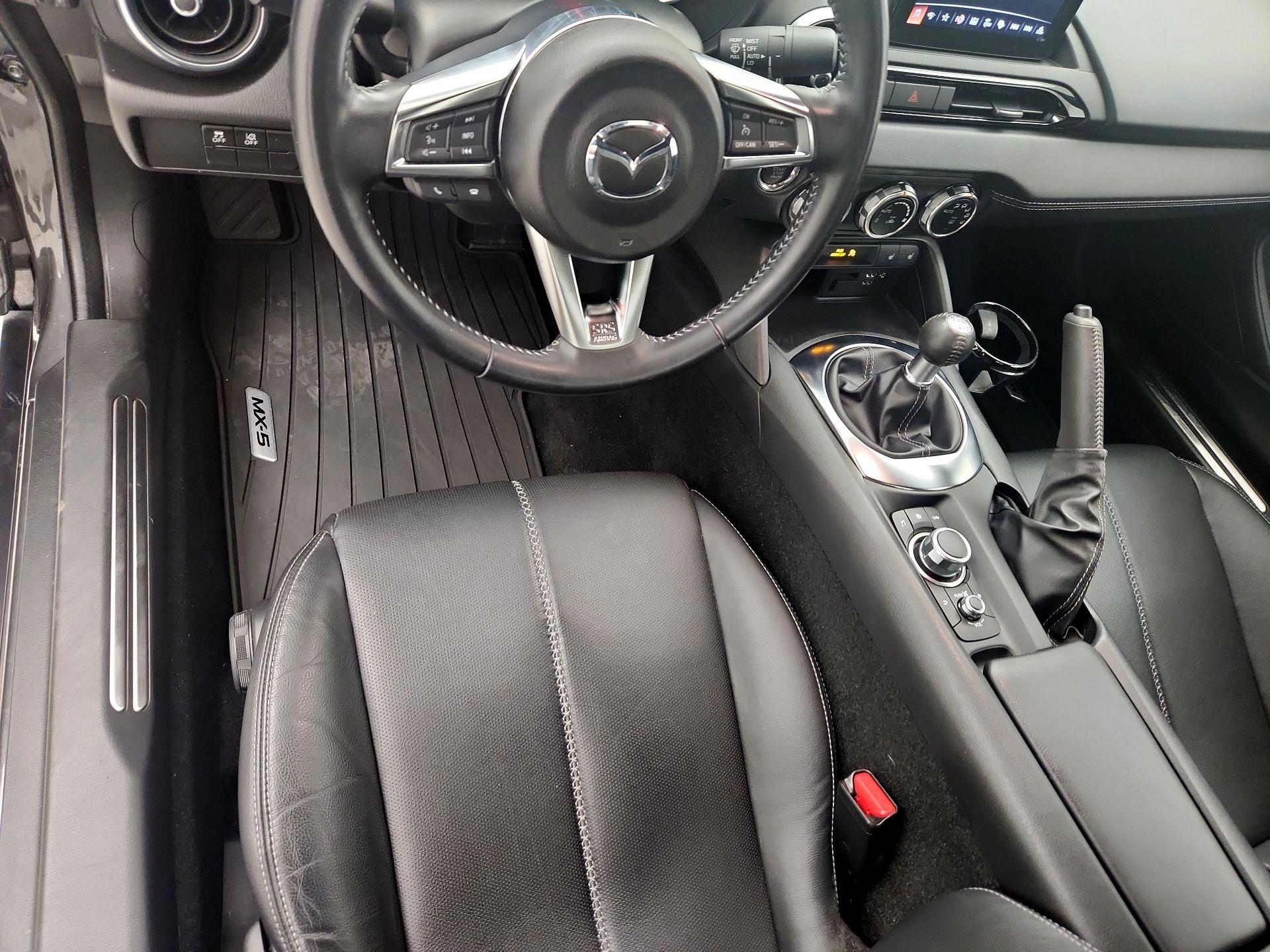 Thumbnail: 2020 Mazda MX-5 Miata - 9