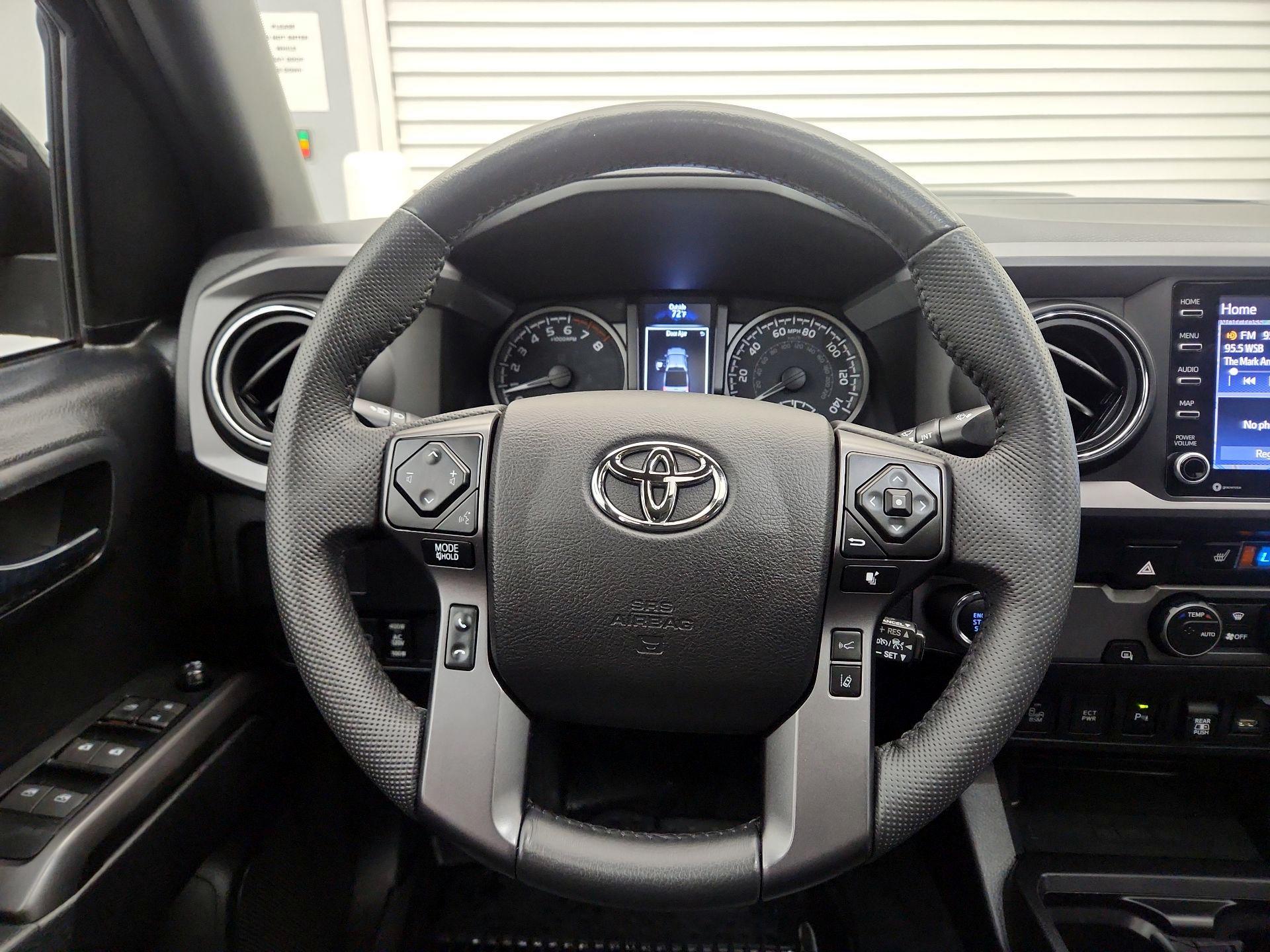 Thumbnail: 2021 Toyota Tacoma - 10