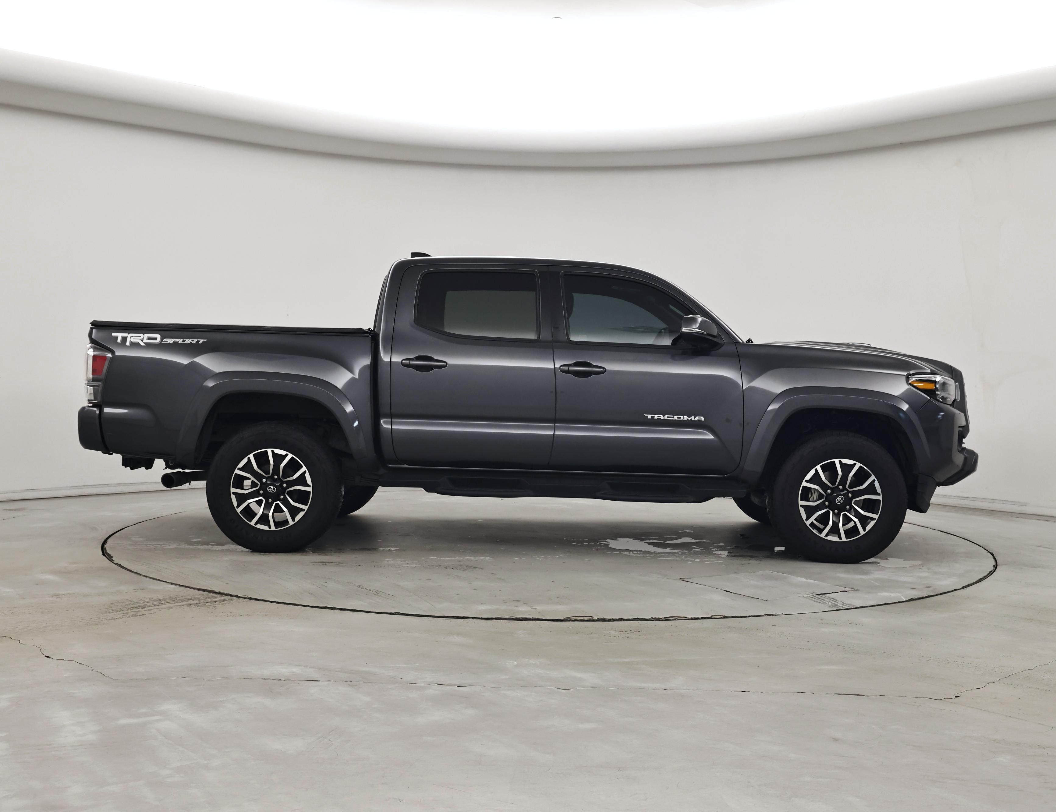 Thumbnail: 2021 Toyota Tacoma - 7