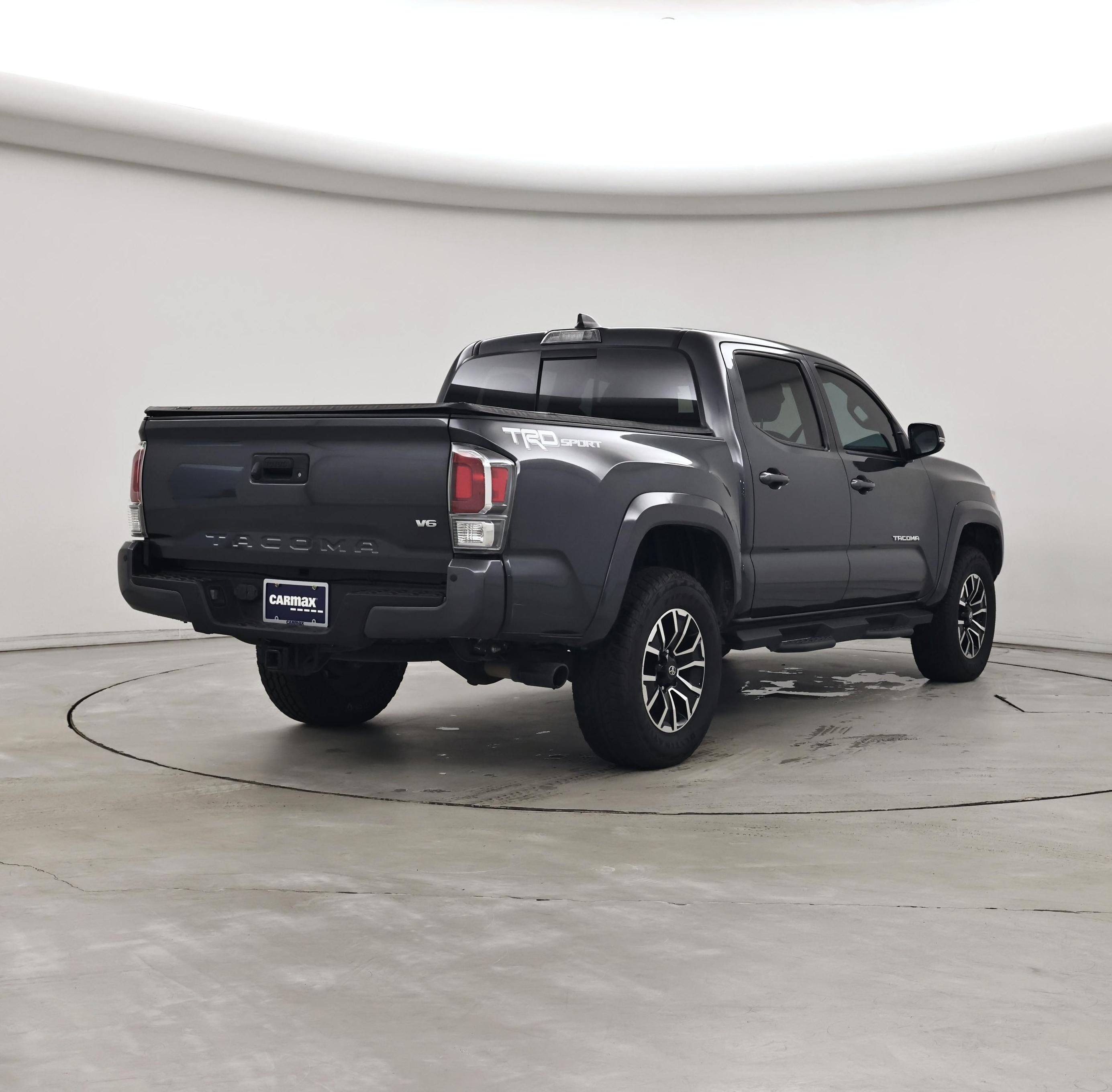 Thumbnail: 2021 Toyota Tacoma - 8