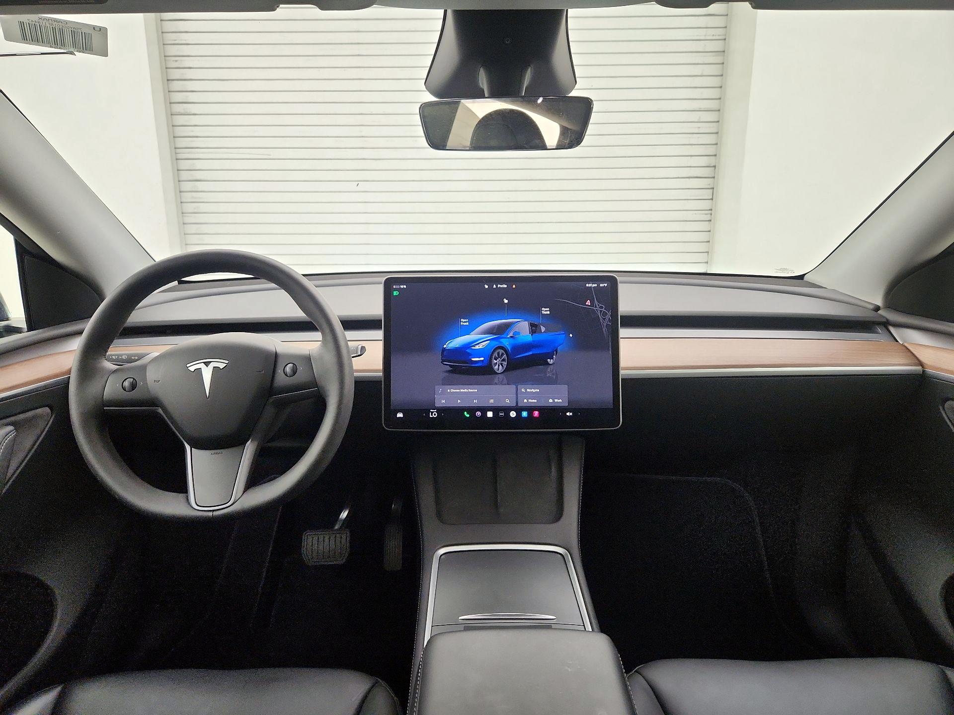Thumbnail: 2024 Tesla Model Y - 9