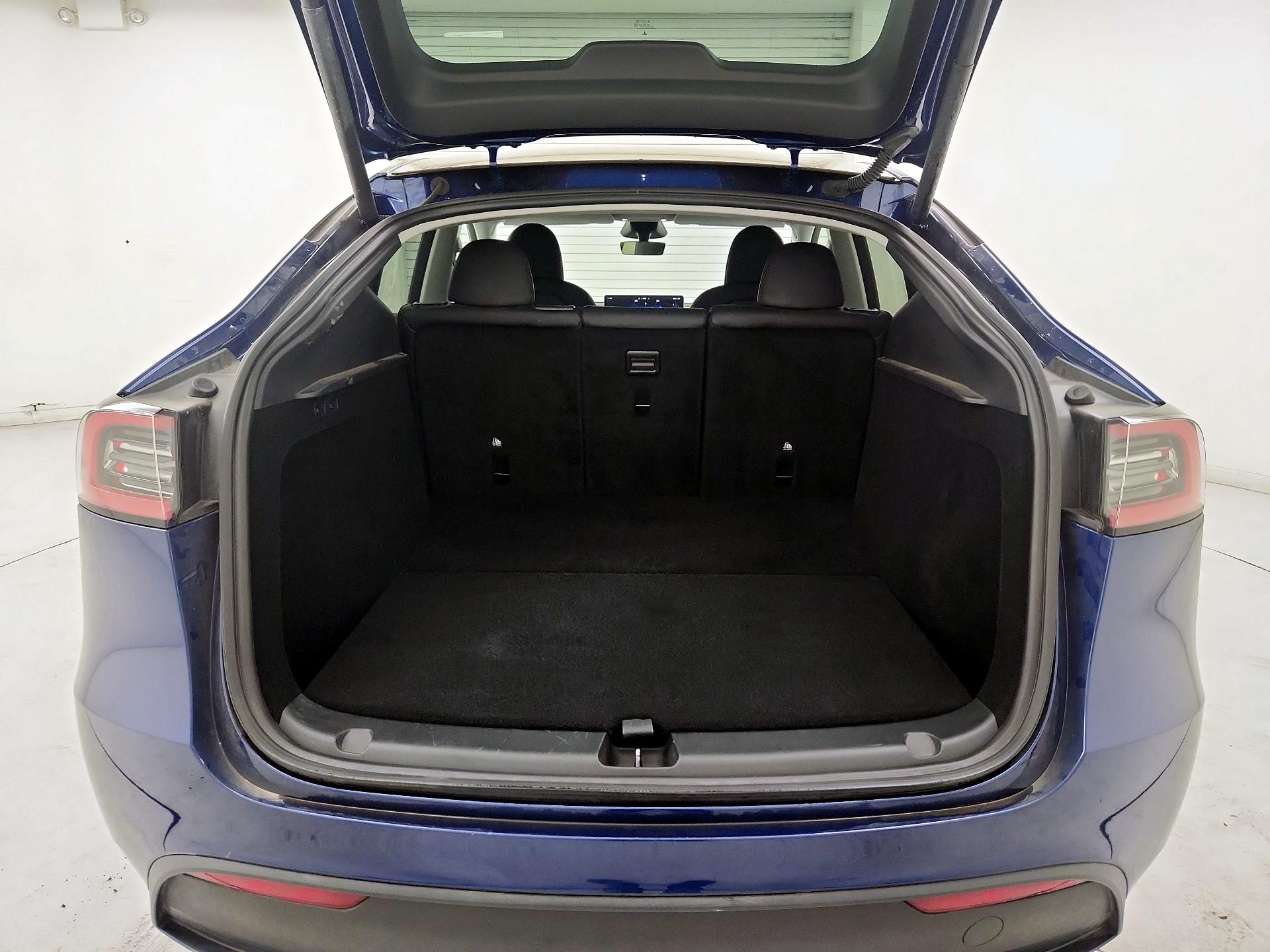 Thumbnail: 2024 Tesla Model Y - 20