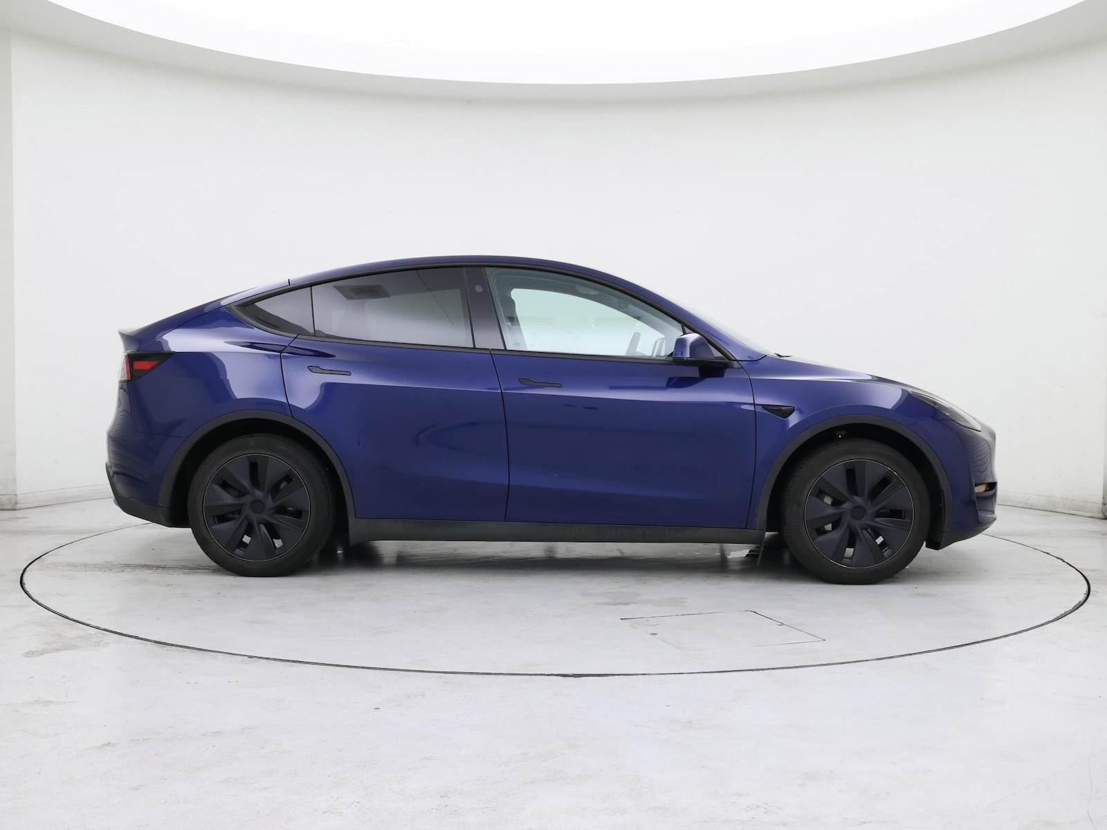 2024 Tesla Model Y Long Range - Photo 8