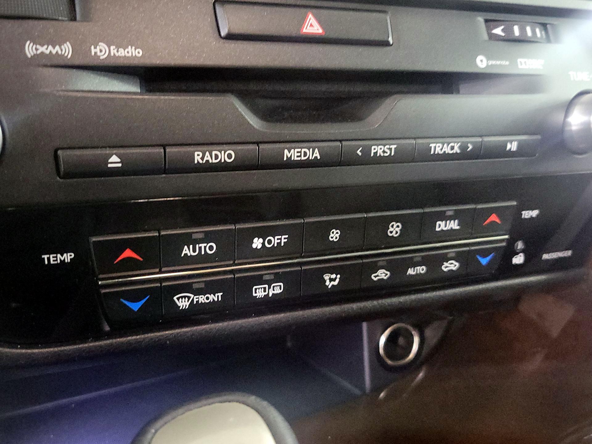 Thumbnail: 2019 Lexus RX - 16