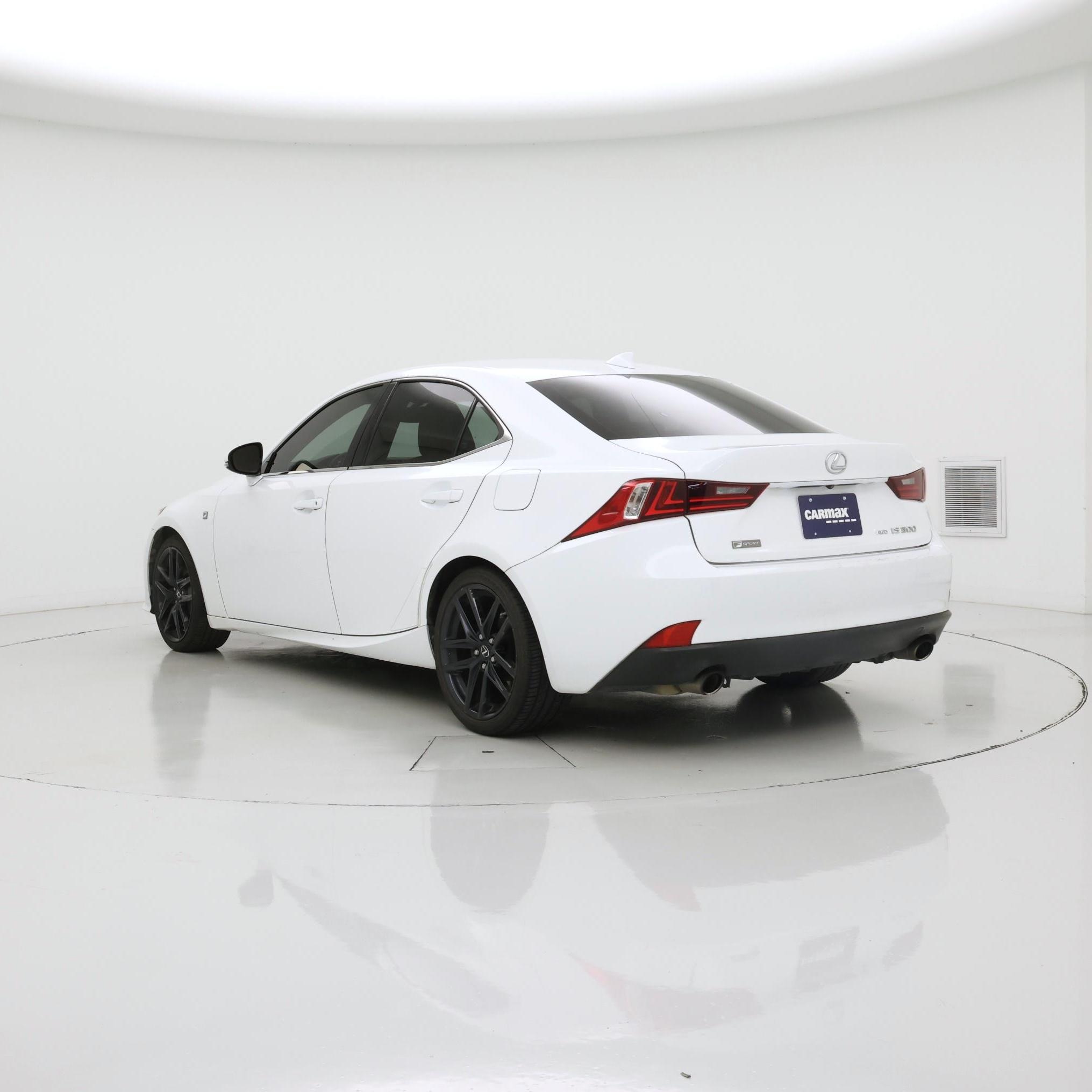 Thumbnail: 2016 Lexus IS - 2
