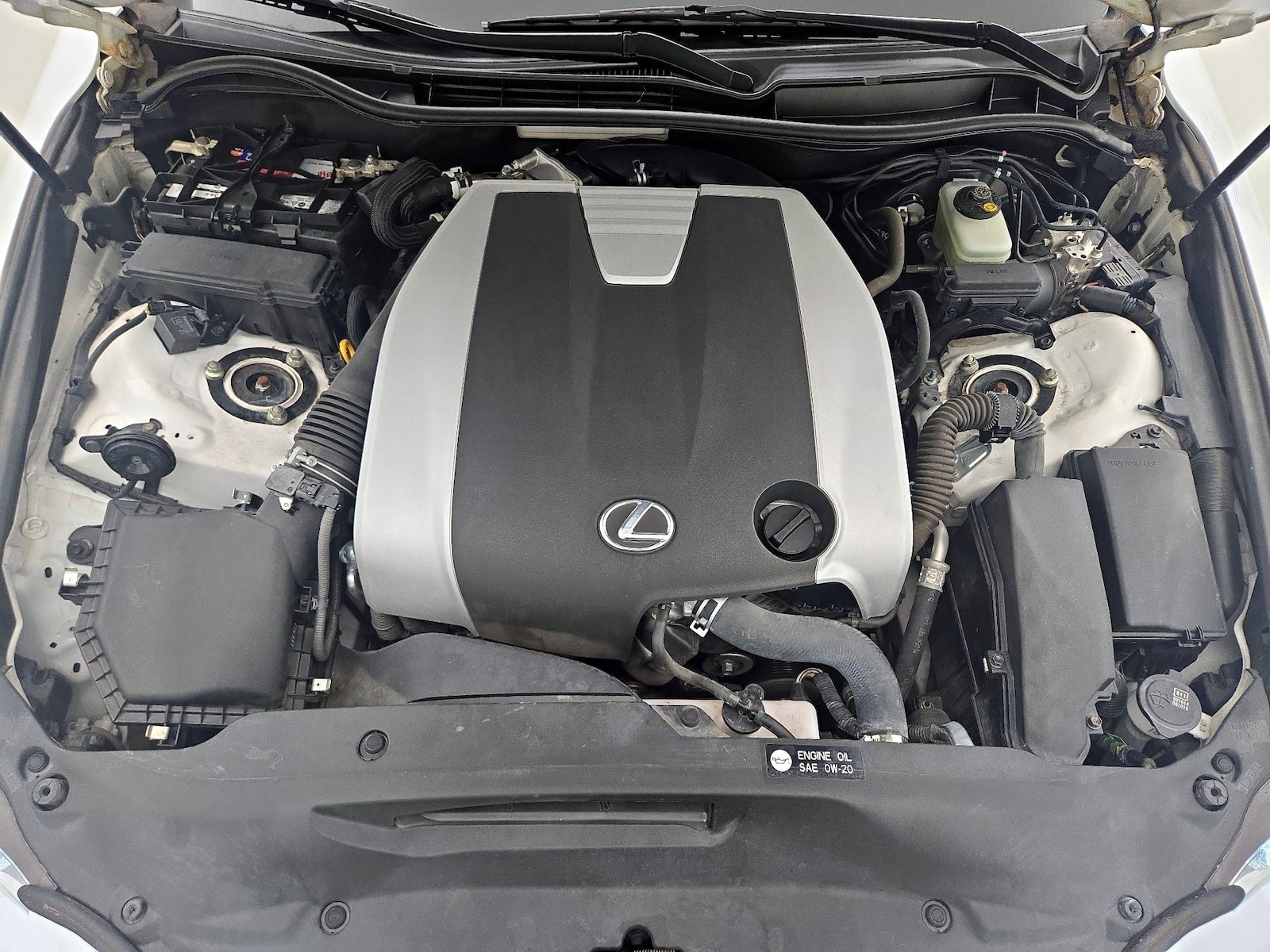 2016 Lexus IS 300 - Photo 23