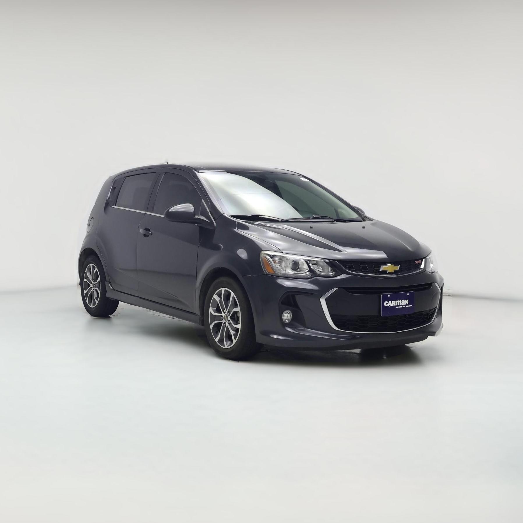 Thumbnail: 2017 Chevrolet Sonic - 1