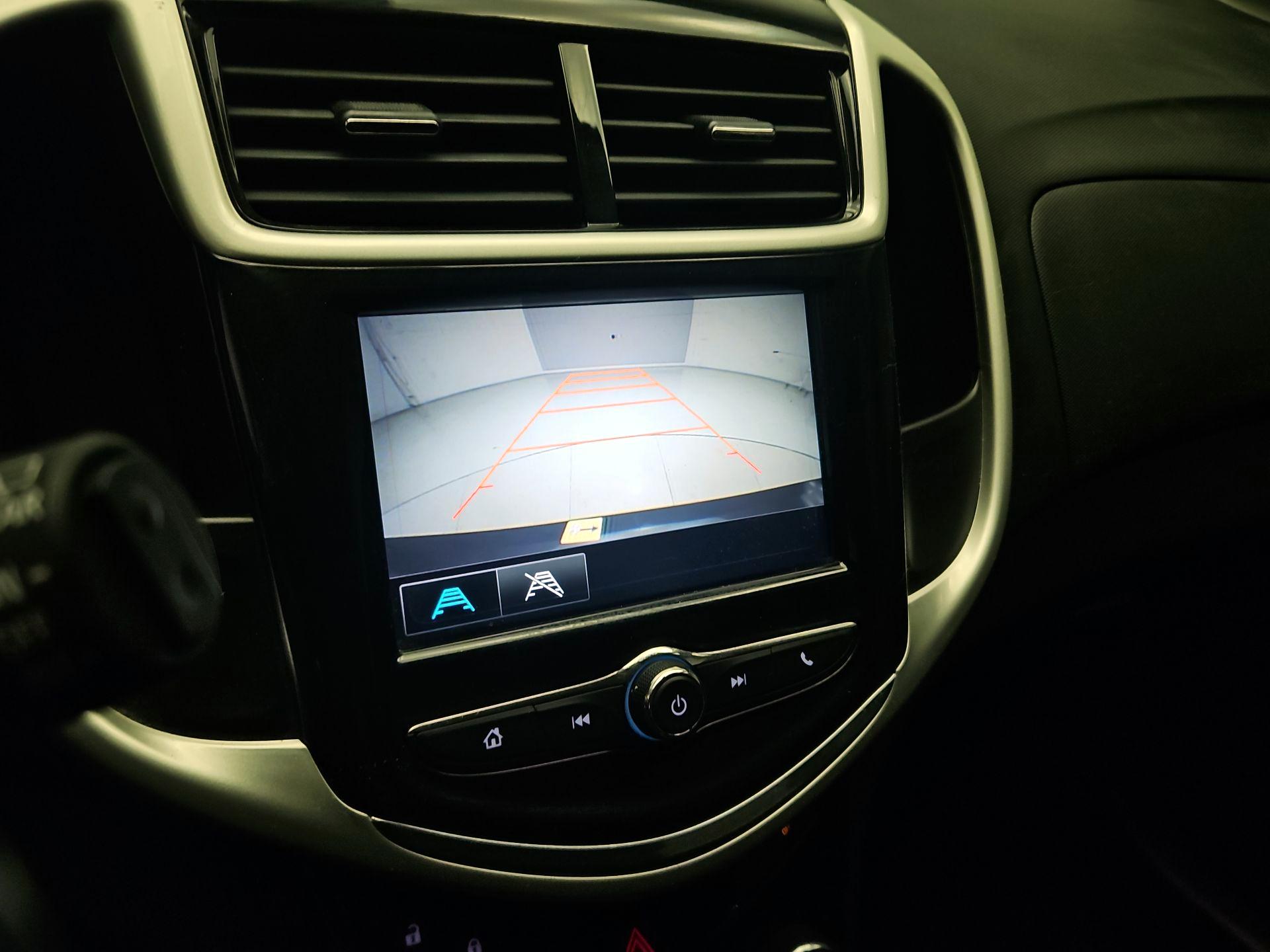 Thumbnail: 2017 Chevrolet Sonic - 14