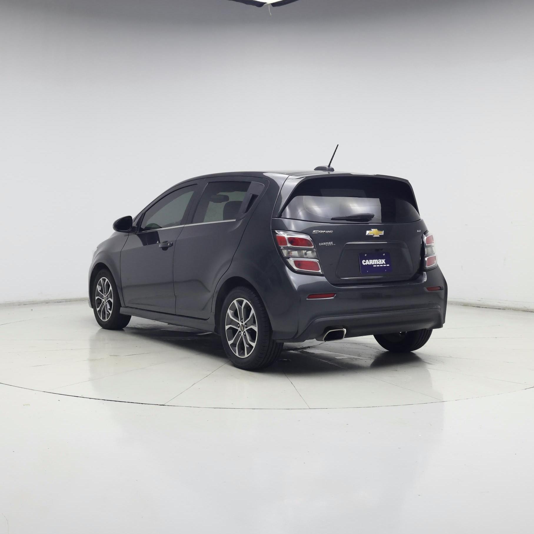 Thumbnail: 2017 Chevrolet Sonic - 2