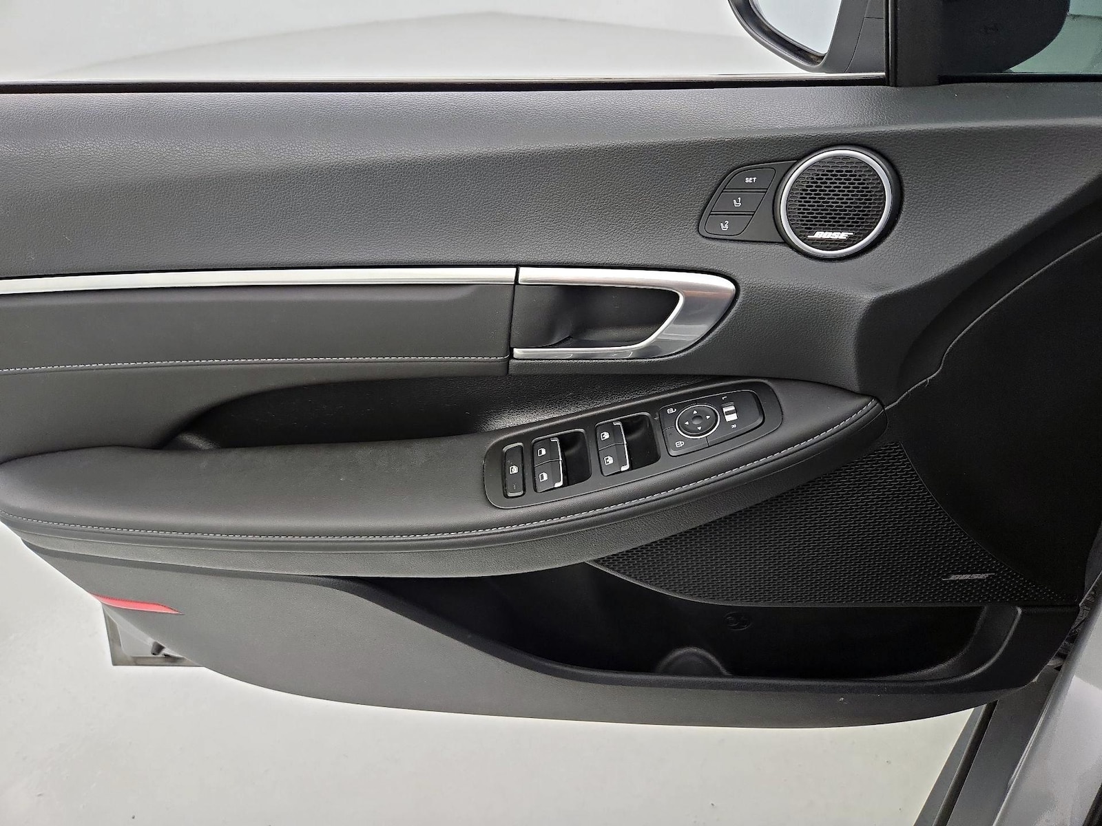 2023 Hyundai Sonata Hybrid Limited - Photo 13