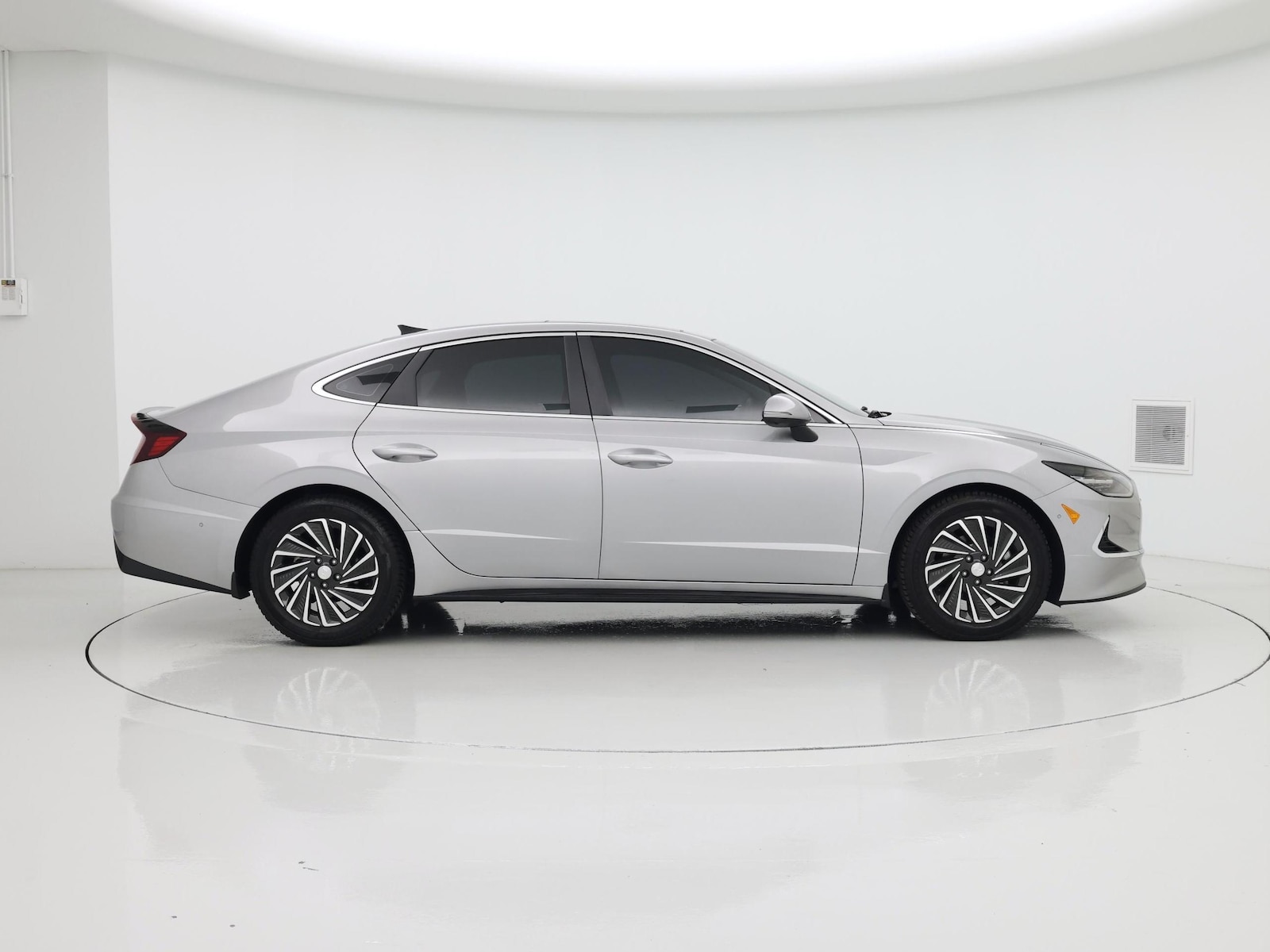 2023 Hyundai Sonata Hybrid Limited - Photo 8