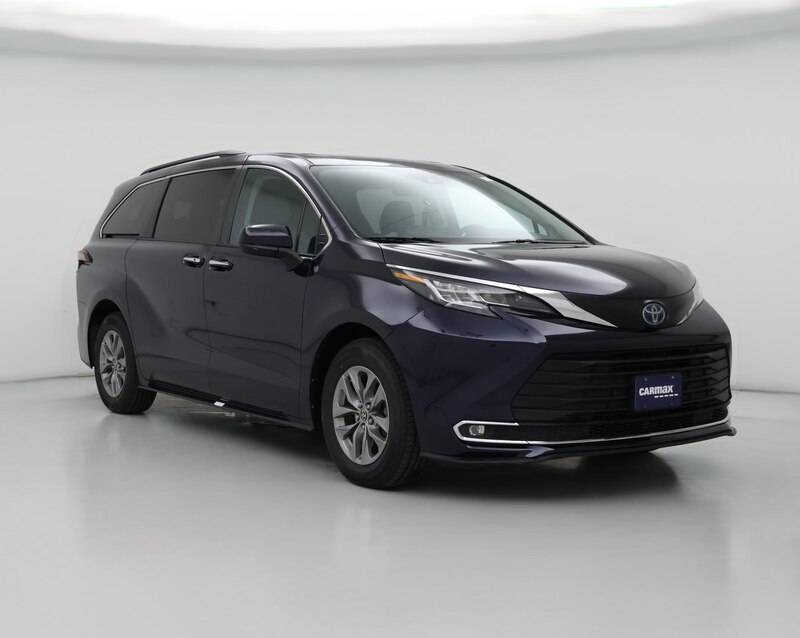 2022 Toyota Sienna Hybrid XLE