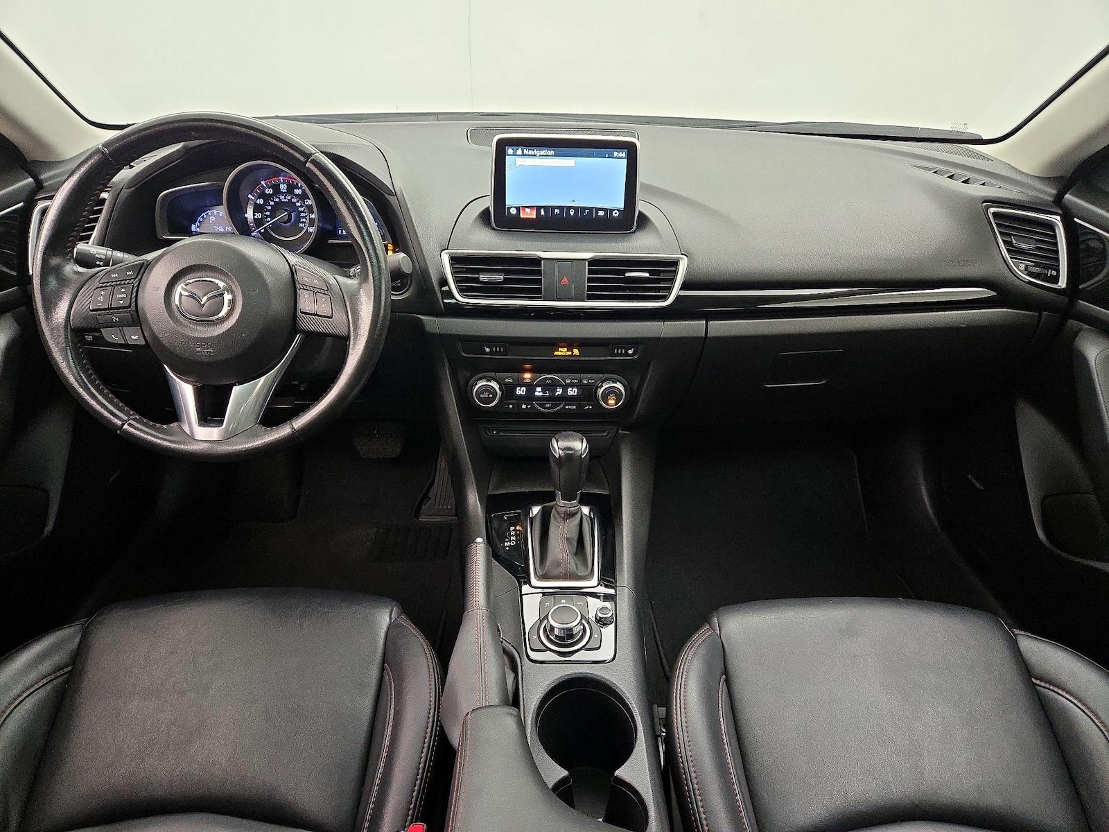 2016 Mazda MAZDA3 i Grand Touring - Photo 10