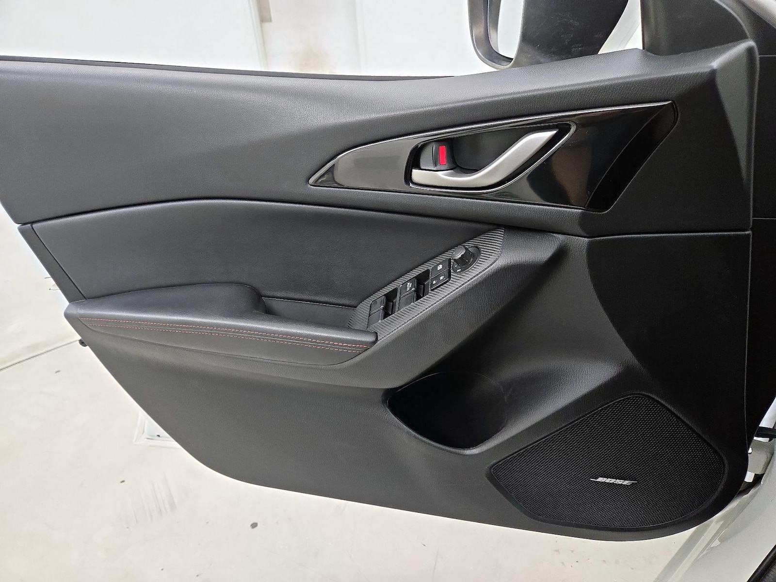 2016 Mazda MAZDA3 i Grand Touring - Photo 13