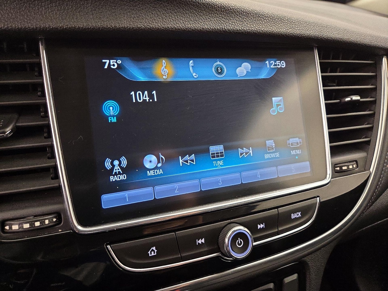2020 Buick Encore Preferred - Photo 16