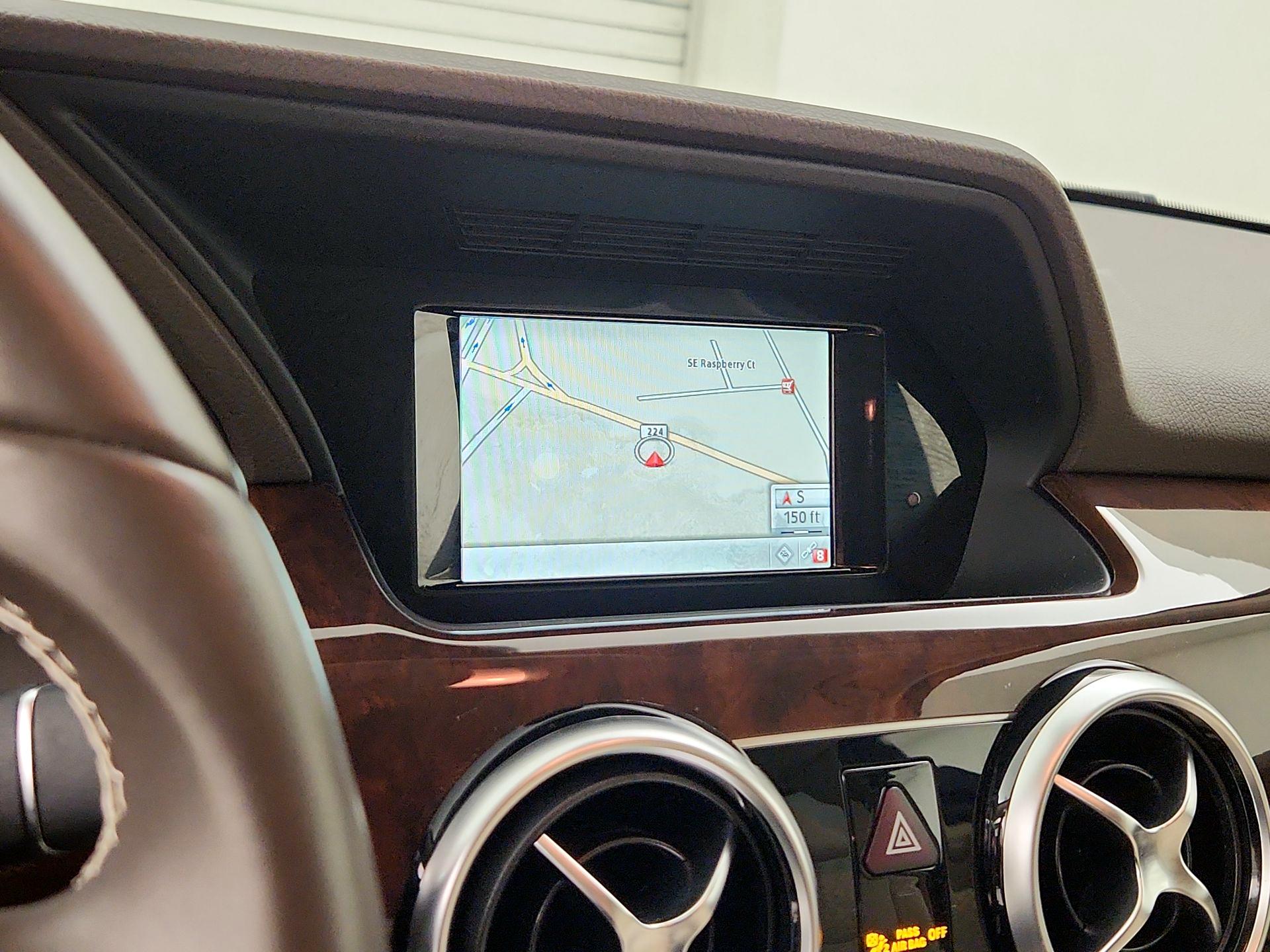Thumbnail: 2015 Mercedes-Benz GLK - 14