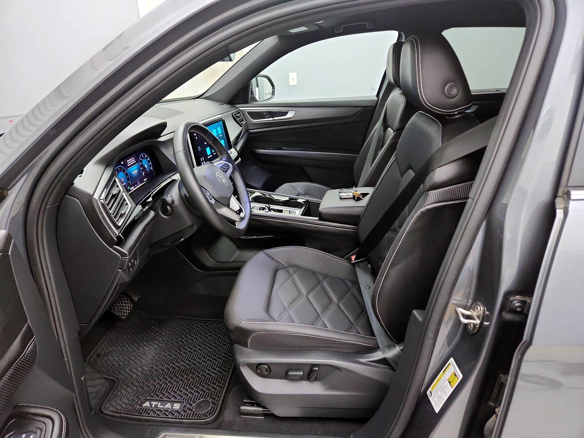 Thumbnail: 2024 Volkswagen Atlas - 11