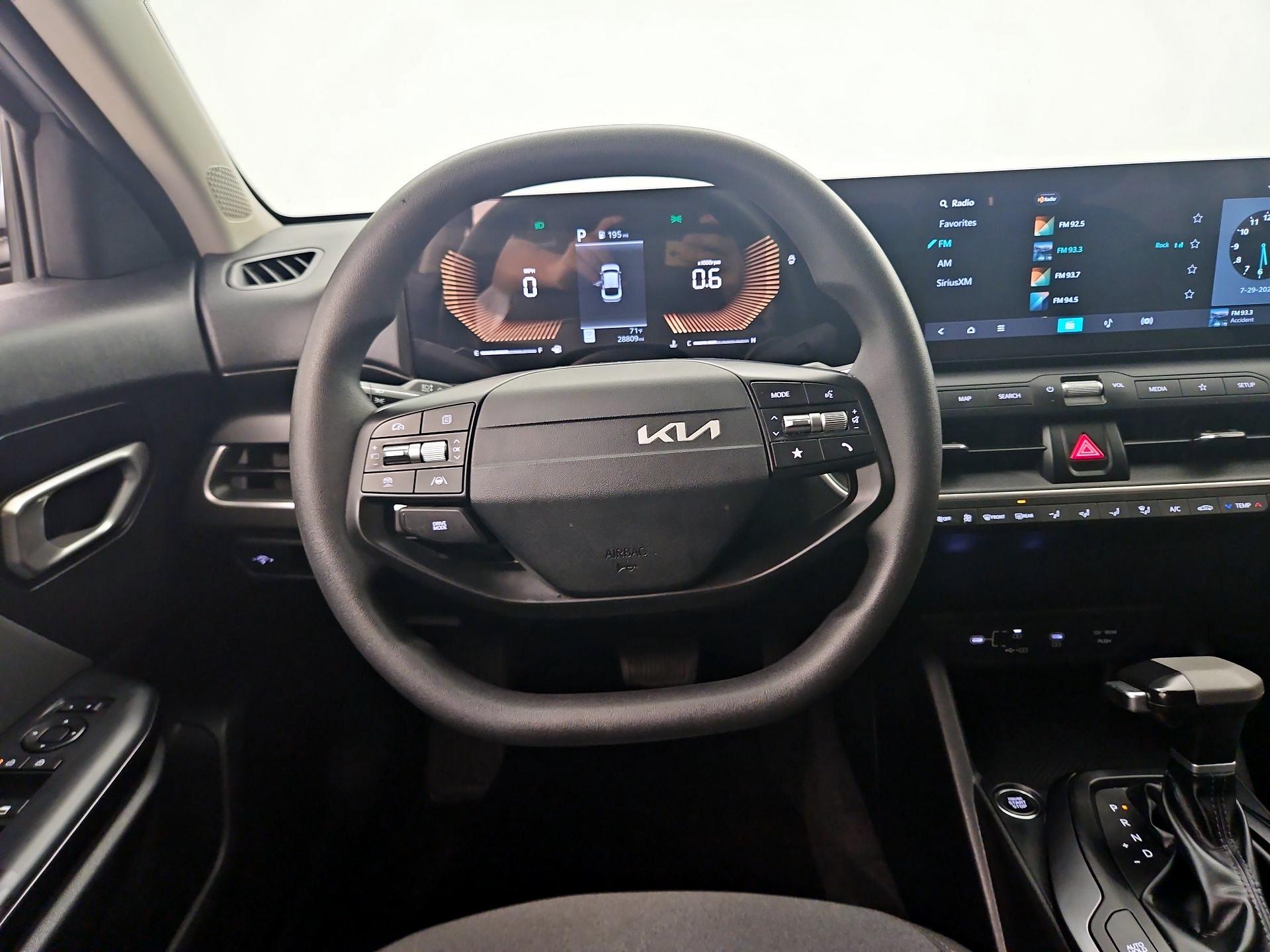 Thumbnail: 2025 Kia K4 - 10