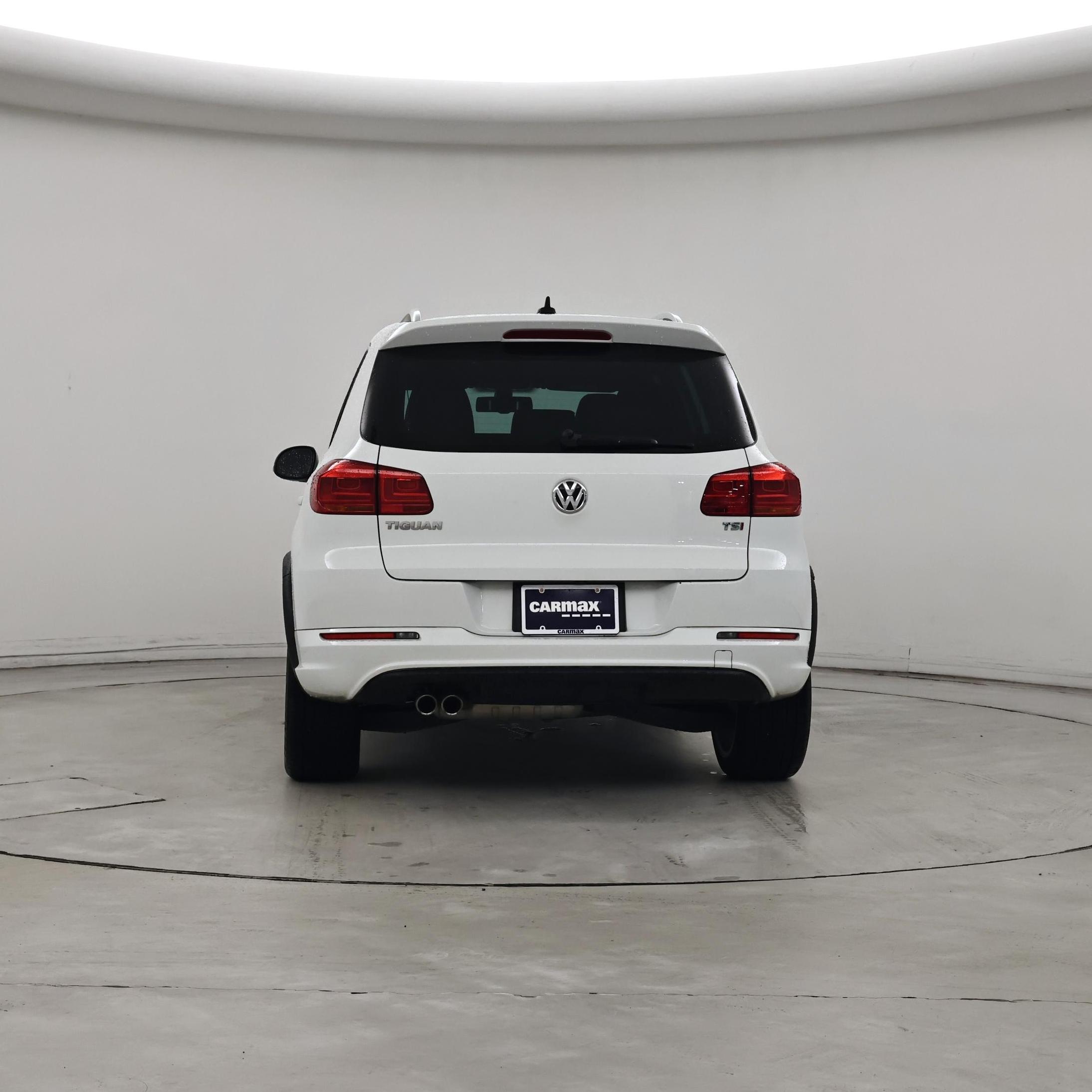 Thumbnail: 2016 Volkswagen Tiguan - 6