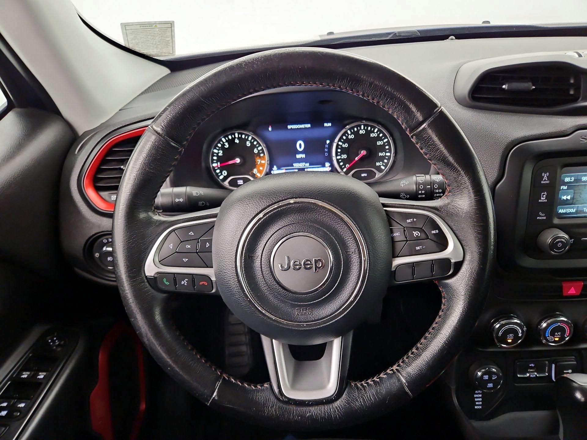 Thumbnail: 2017 Jeep Renegade - 10