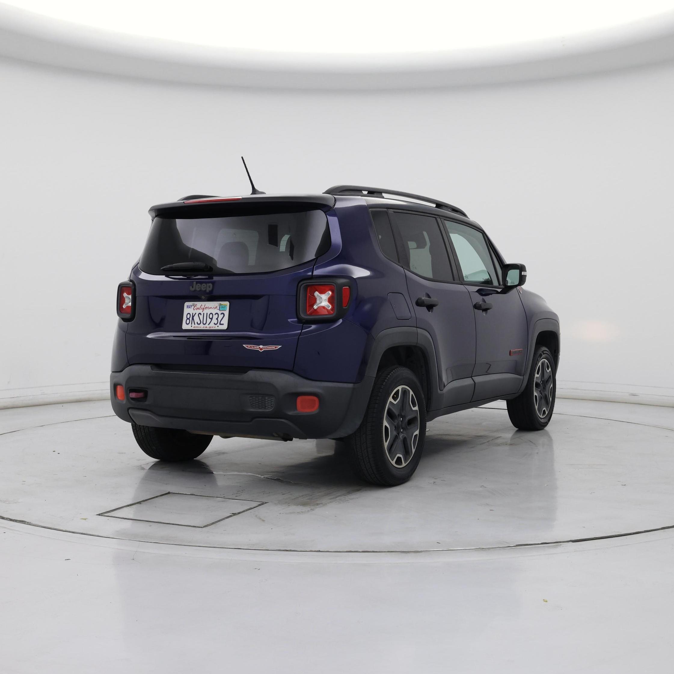 Thumbnail: 2017 Jeep Renegade - 8
