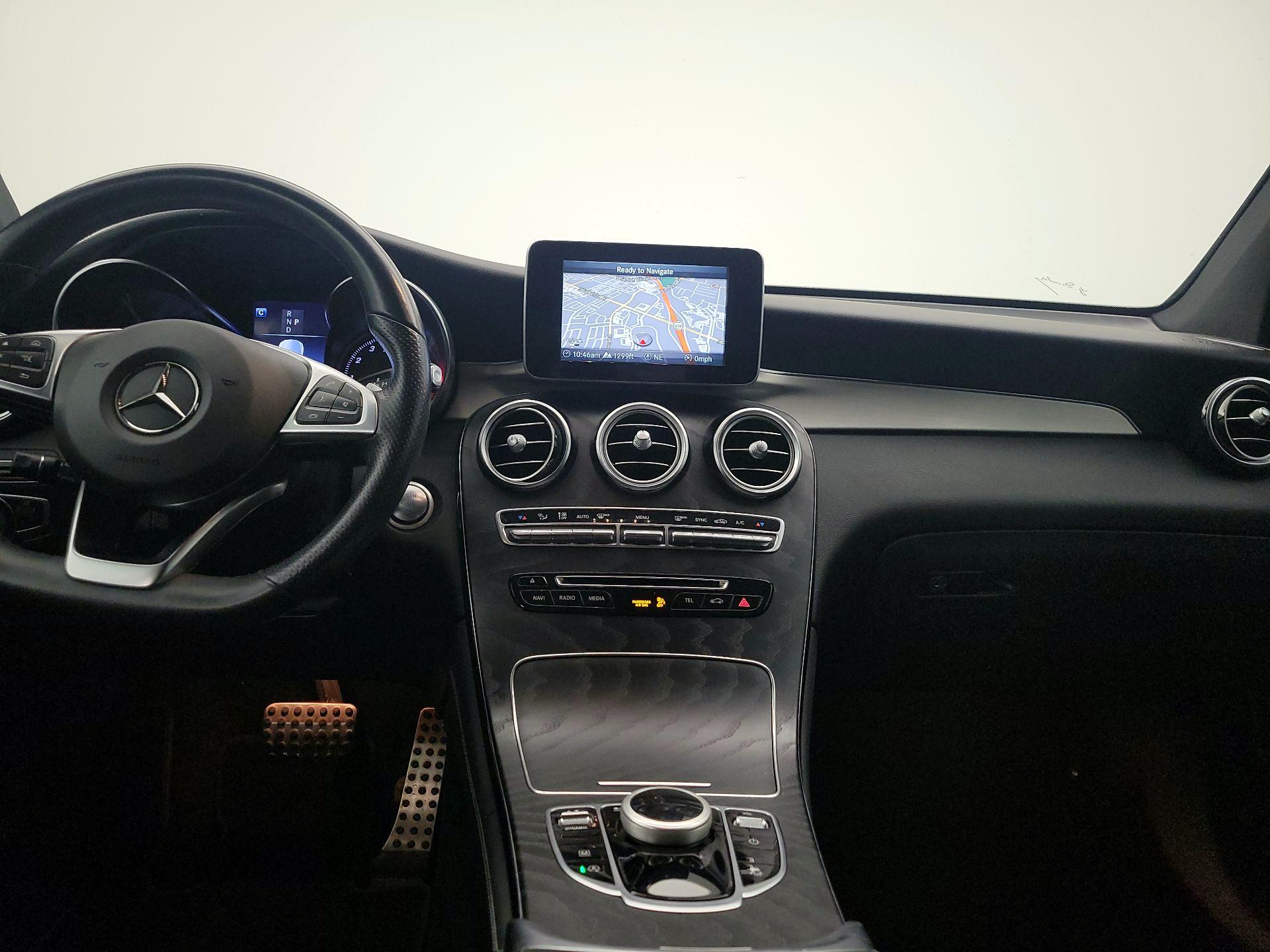 Thumbnail: 2019 Mercedes-Benz GLC - 9