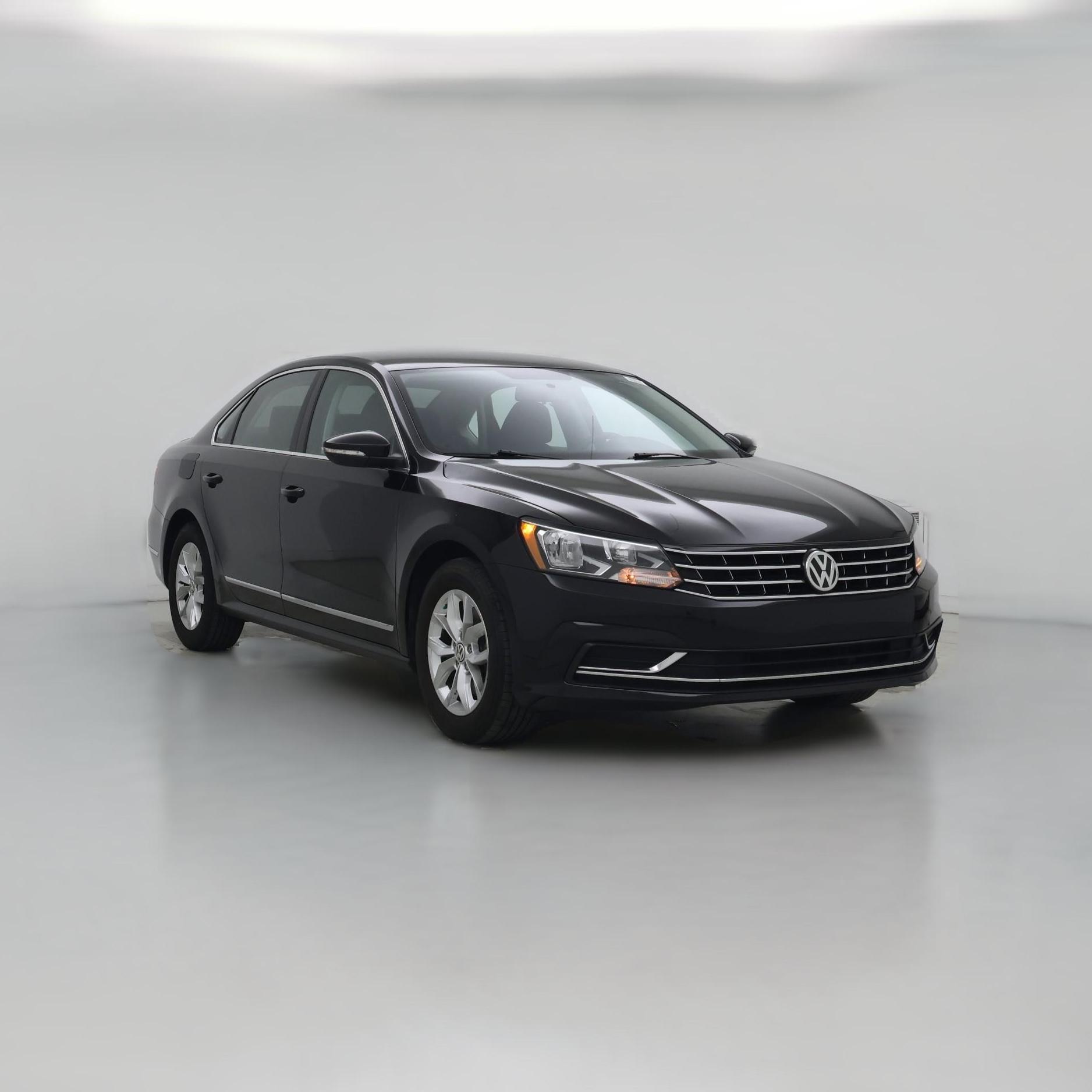 Thumbnail: 2017 Volkswagen Passat - 1