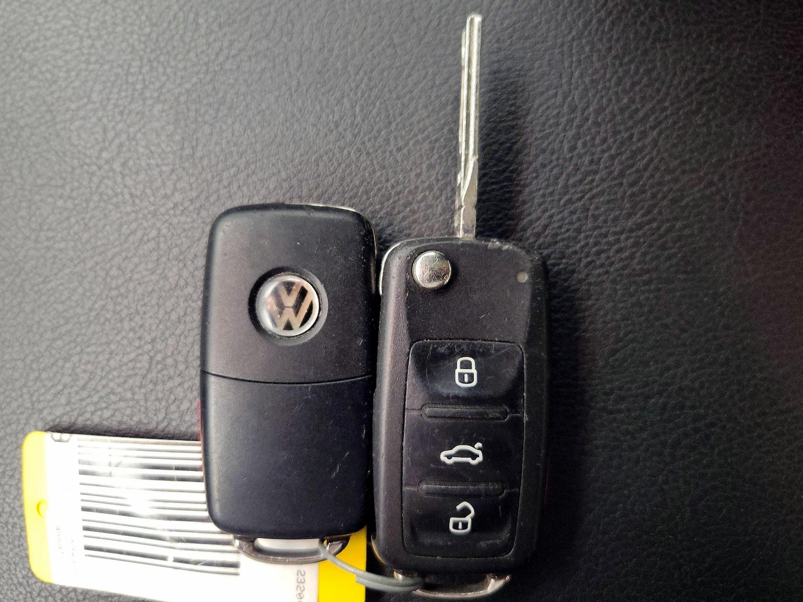 2017 Volkswagen Passat S - Photo 23