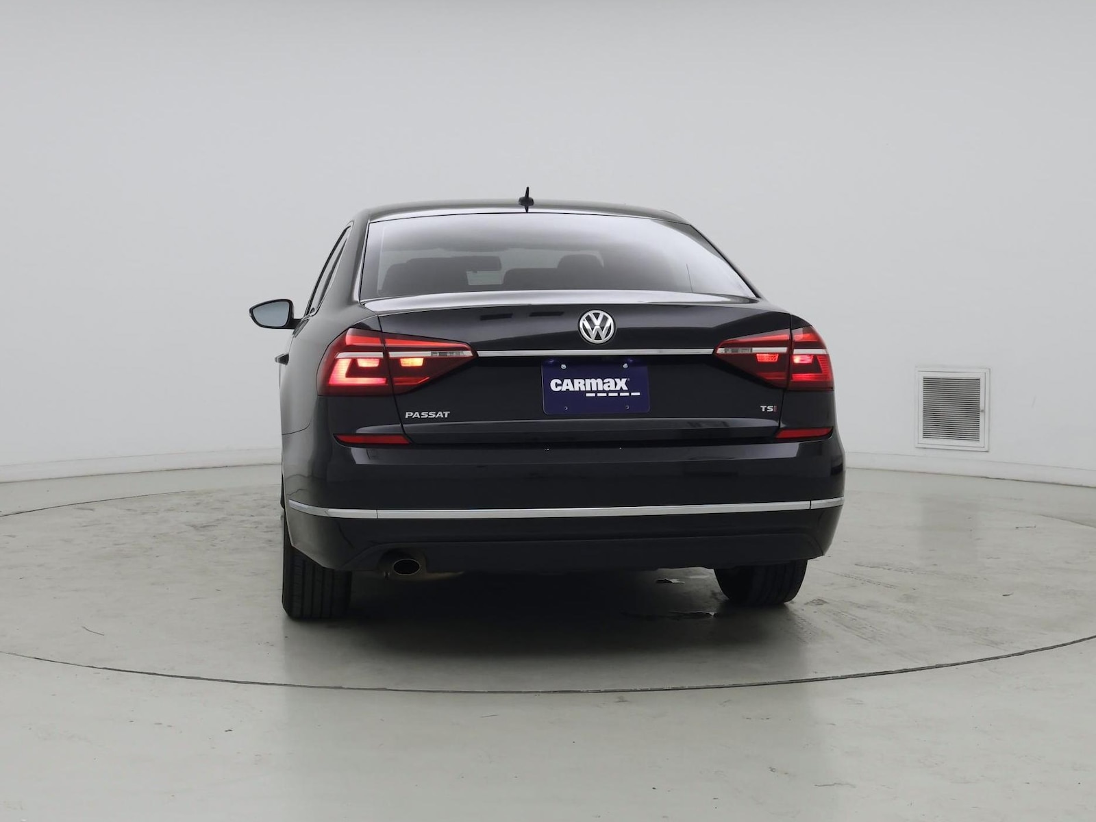 2017 Volkswagen Passat S - Photo 7