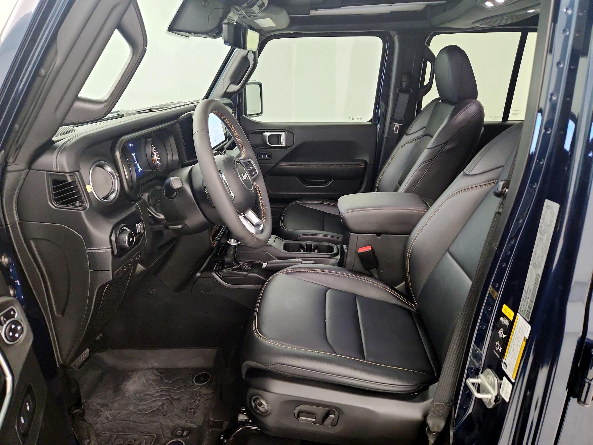 Thumbnail: 2025 Jeep Wrangler - 9