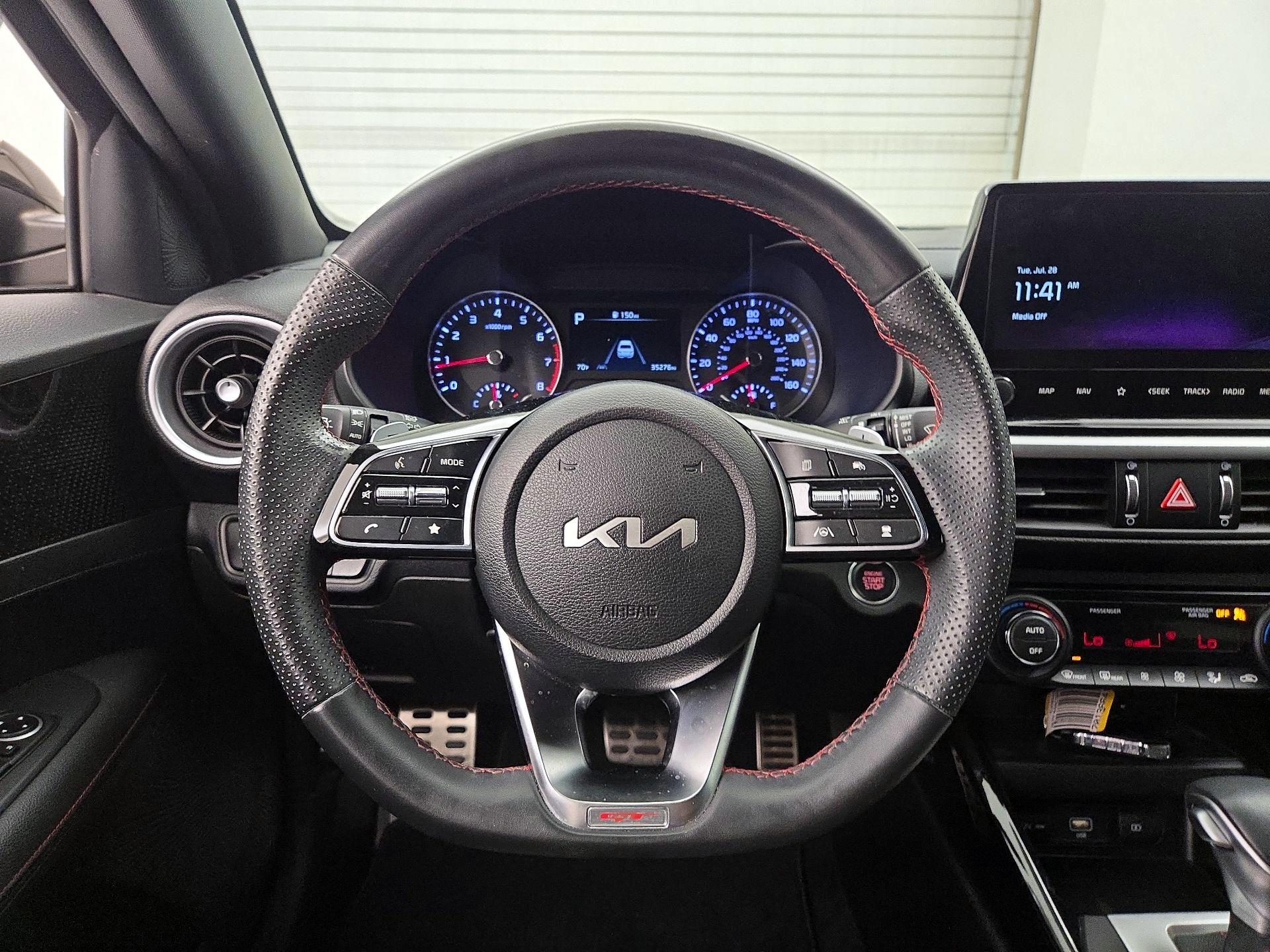 Thumbnail: 2023 Kia Forte - 10