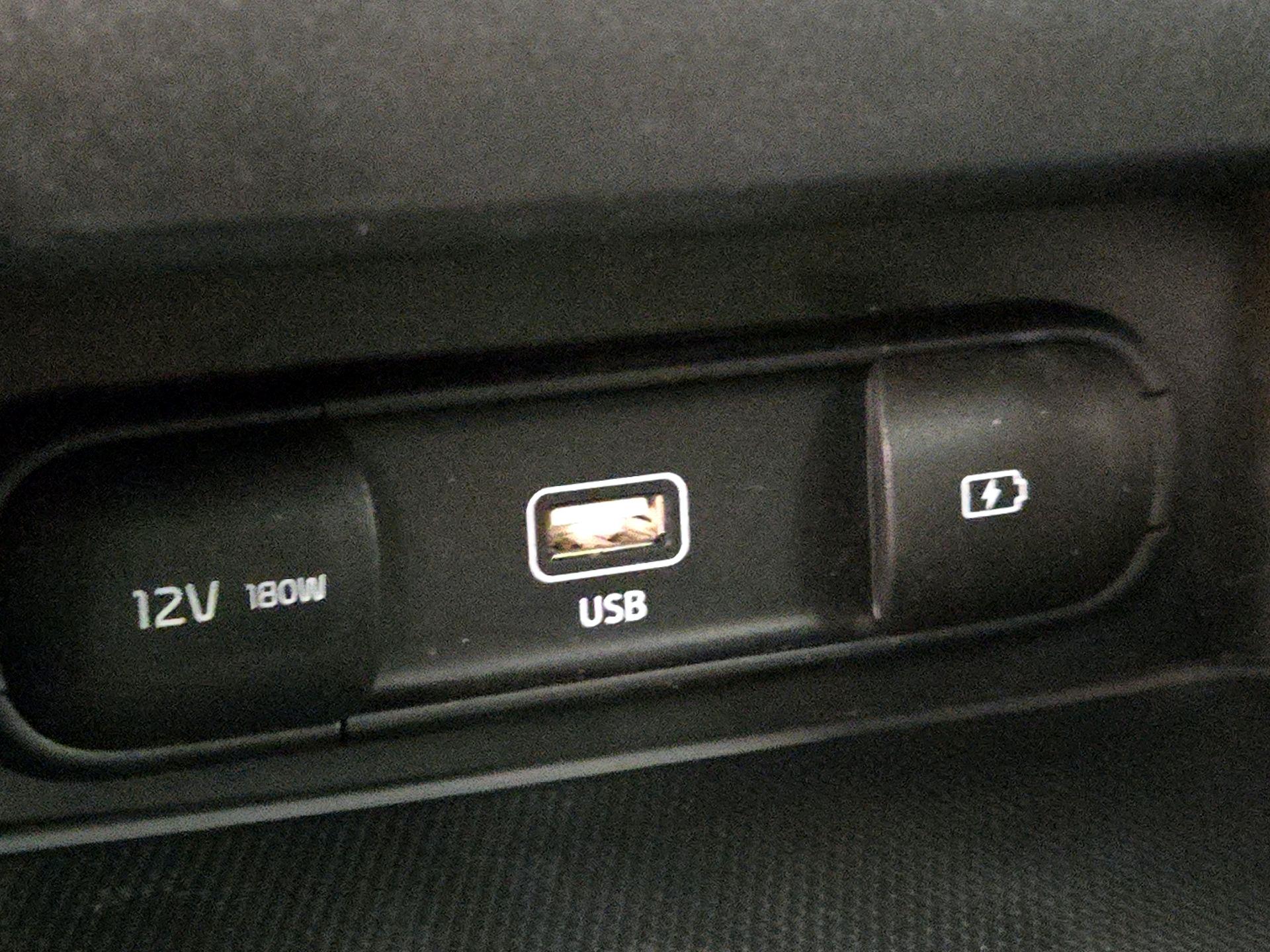 Thumbnail: 2023 Kia Forte - 19