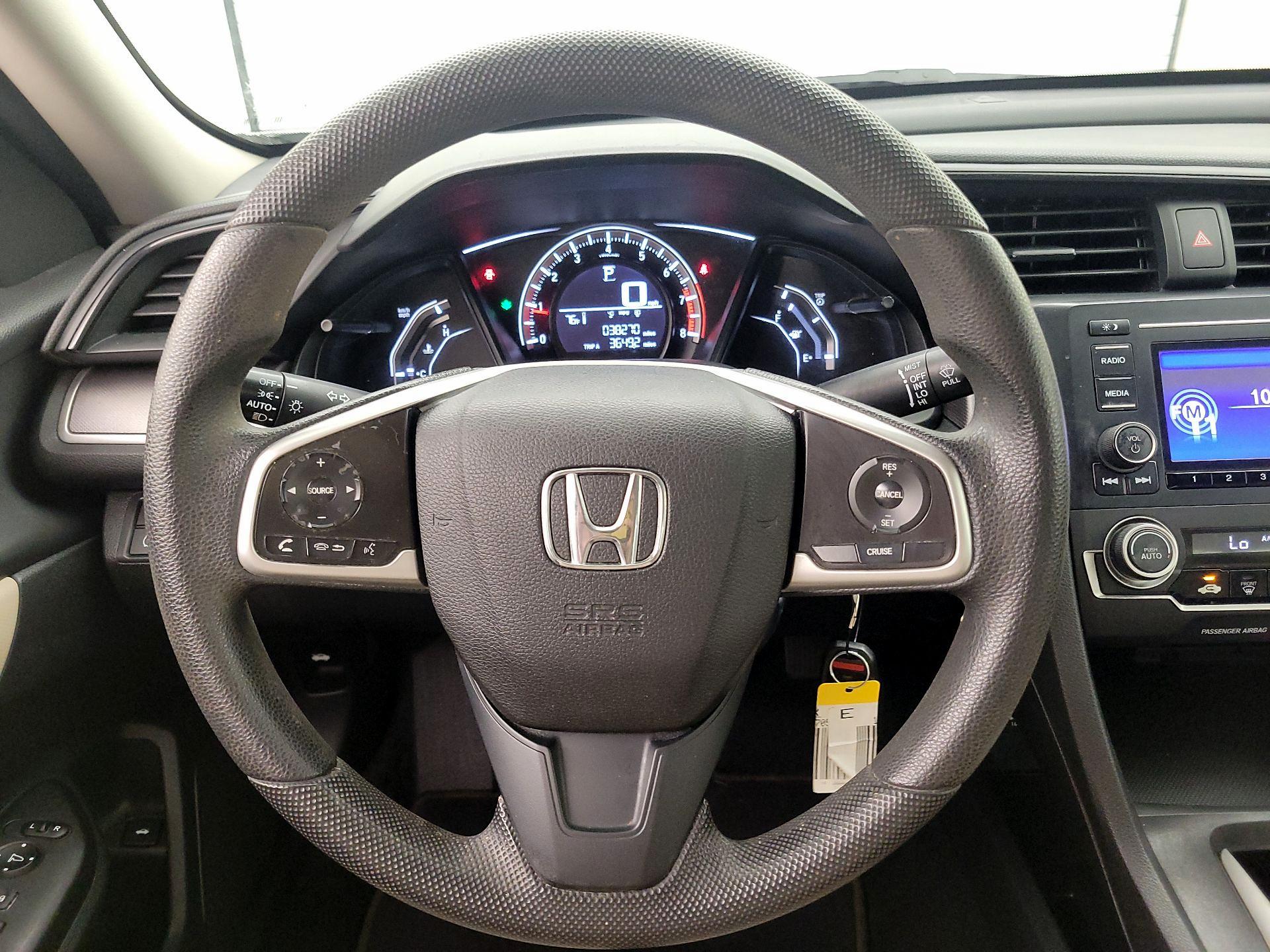 Thumbnail: 2016 Honda Civic - 10