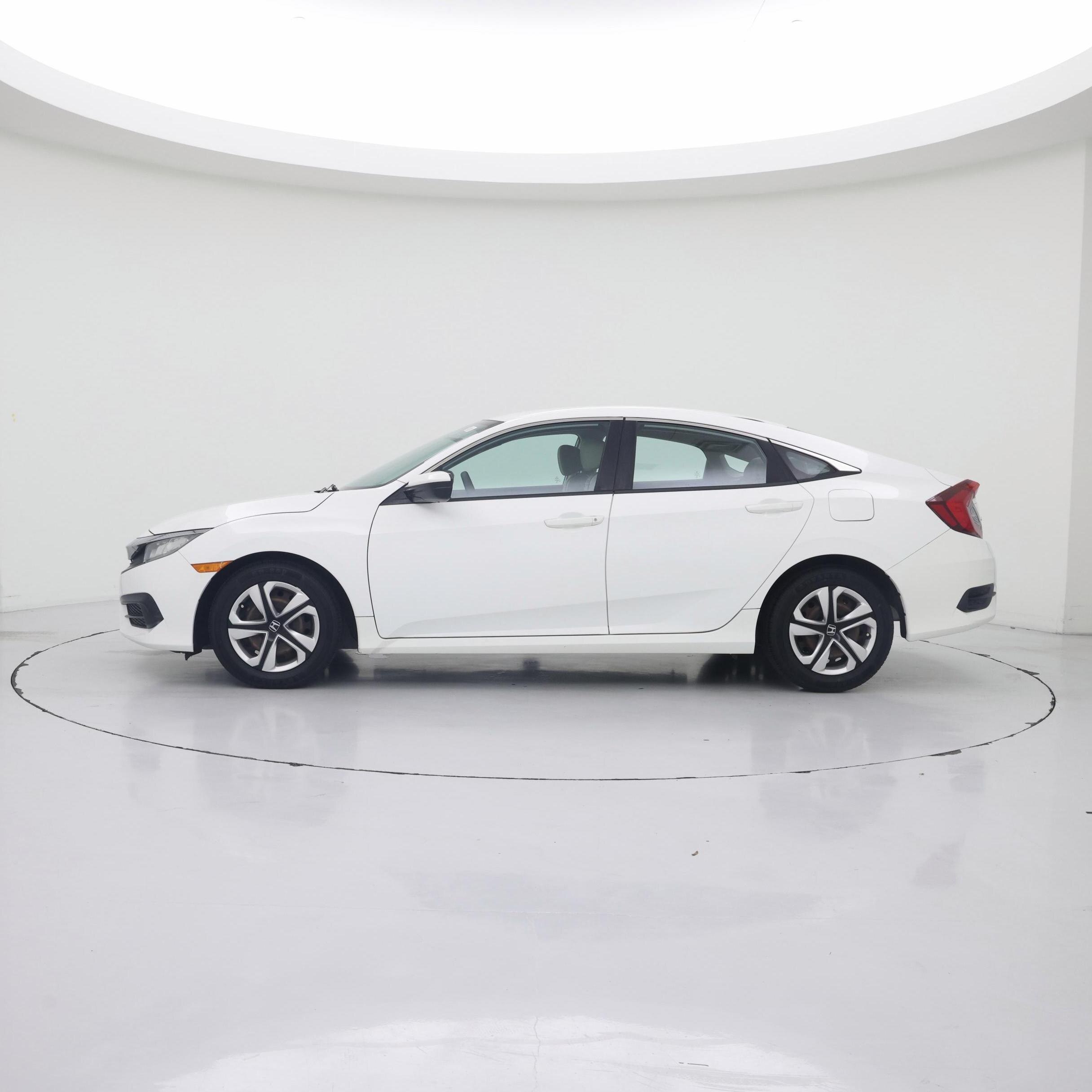 Thumbnail: 2016 Honda Civic - 3
