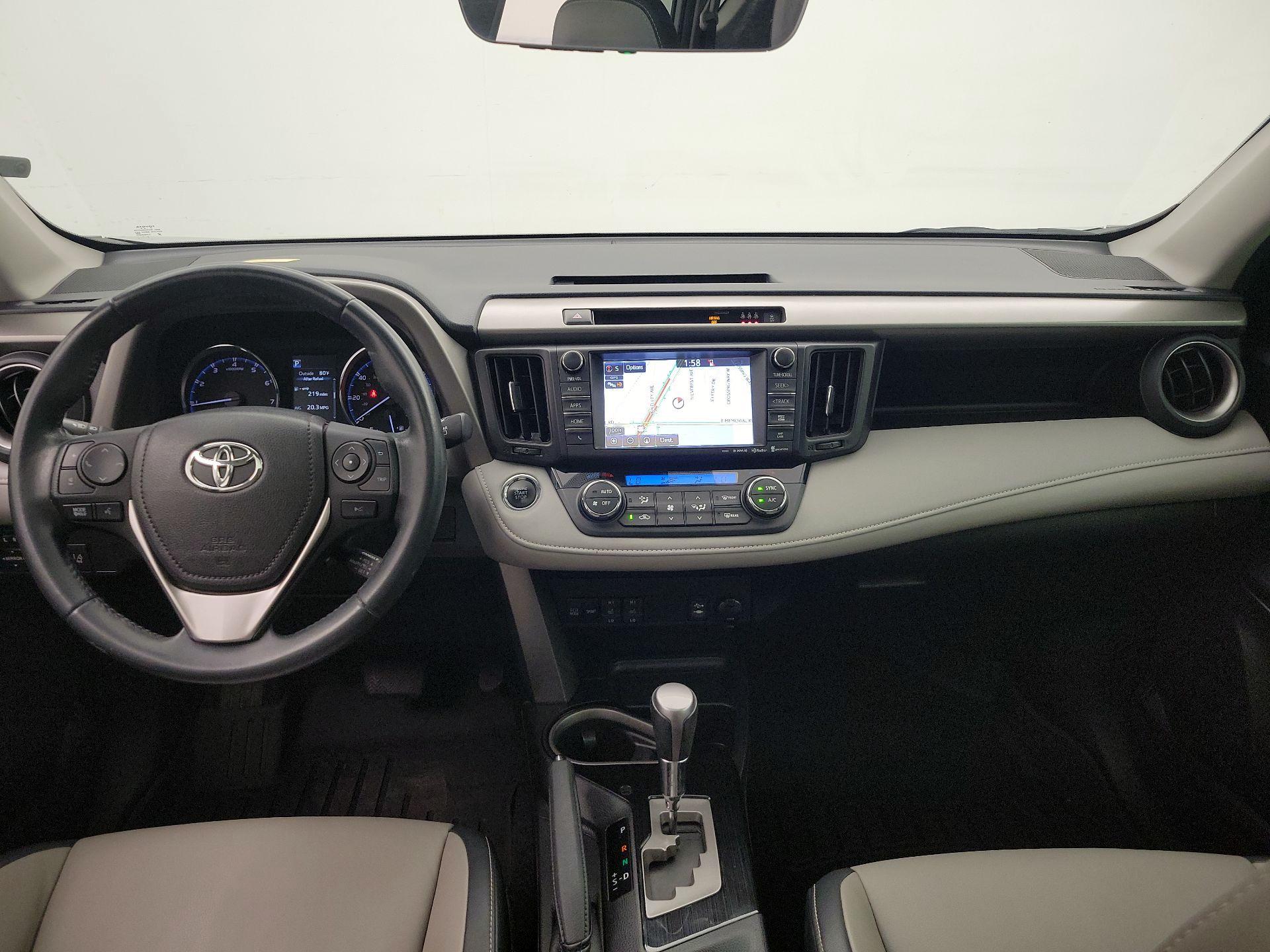 Thumbnail: 2017 Toyota RAV4 - 9