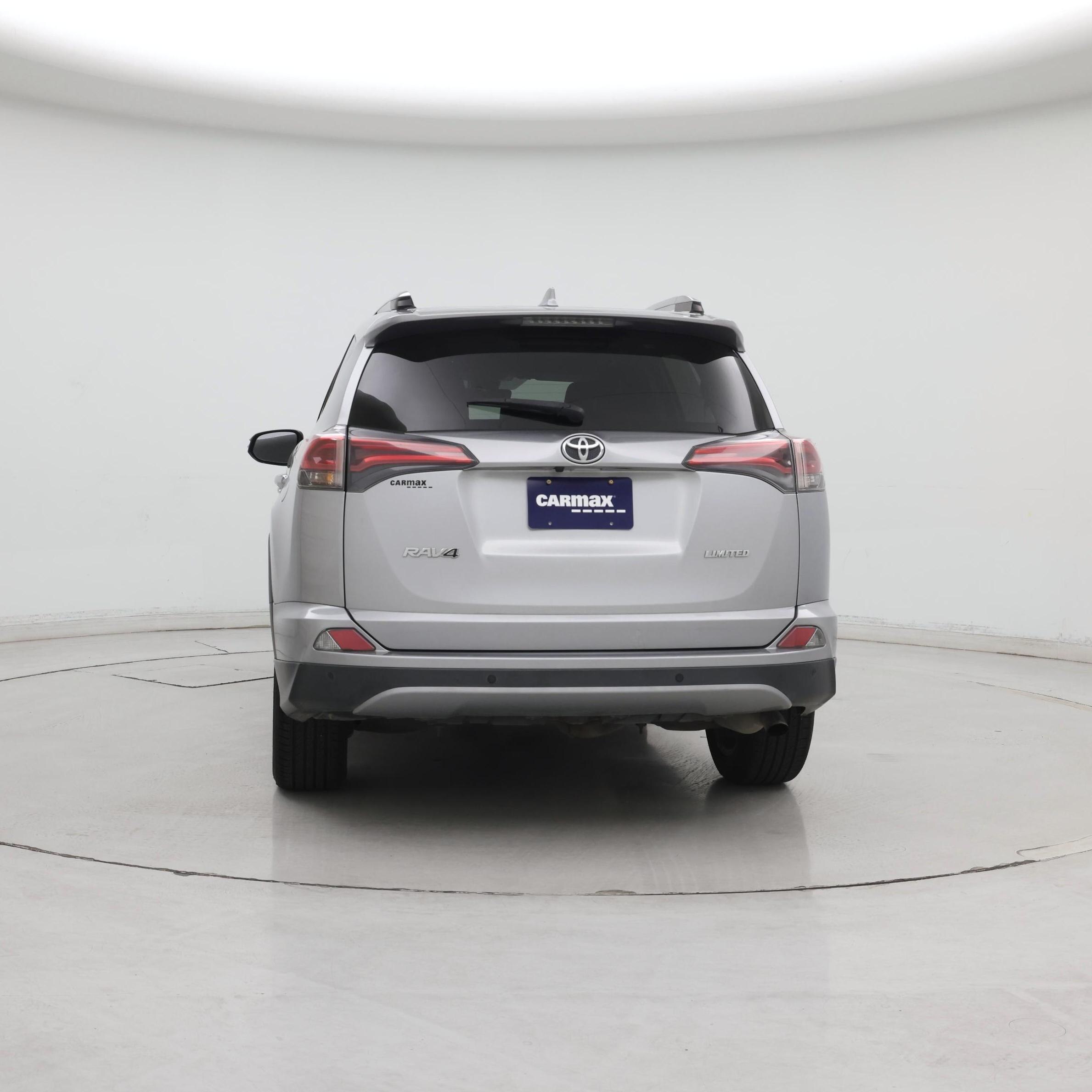 Thumbnail: 2017 Toyota RAV4 - 6