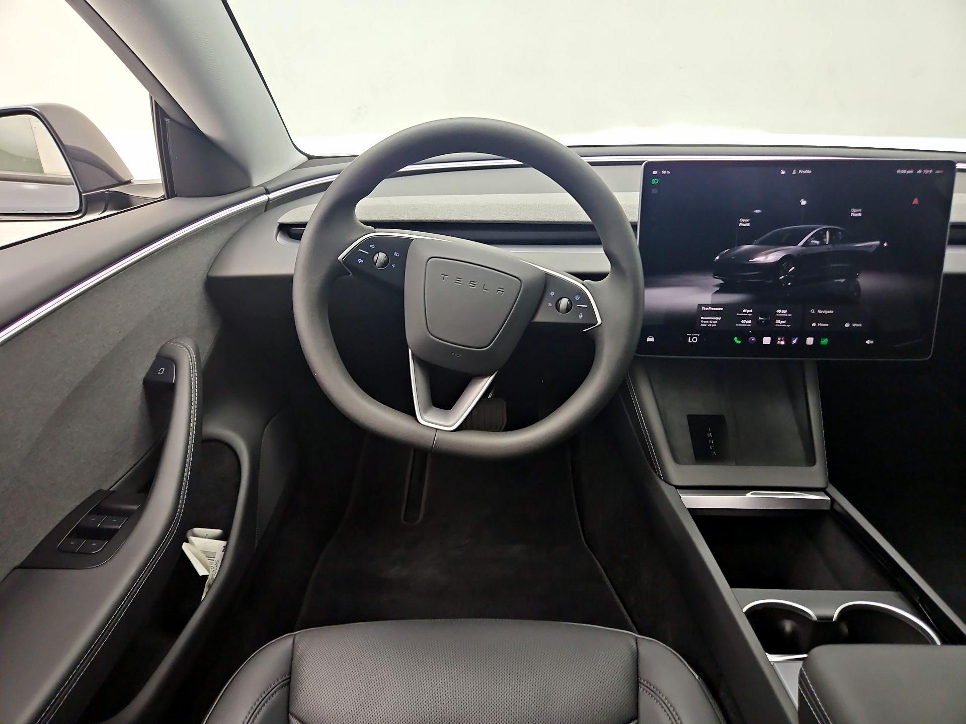 Thumbnail: 2024 Tesla Model 3 - 10